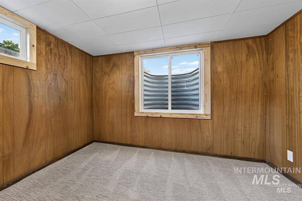 1207 E Sheridan Ave, Nampa, Idaho 83686, 4 Bedrooms, 2 Bathrooms, Rental For Rent, Price $2,800,MLS 98974461