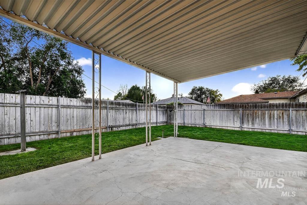 1207 E Sheridan Ave, Nampa, Idaho 83686, 4 Bedrooms, 2 Bathrooms, Rental For Rent, Price $2,800,MLS 98974461