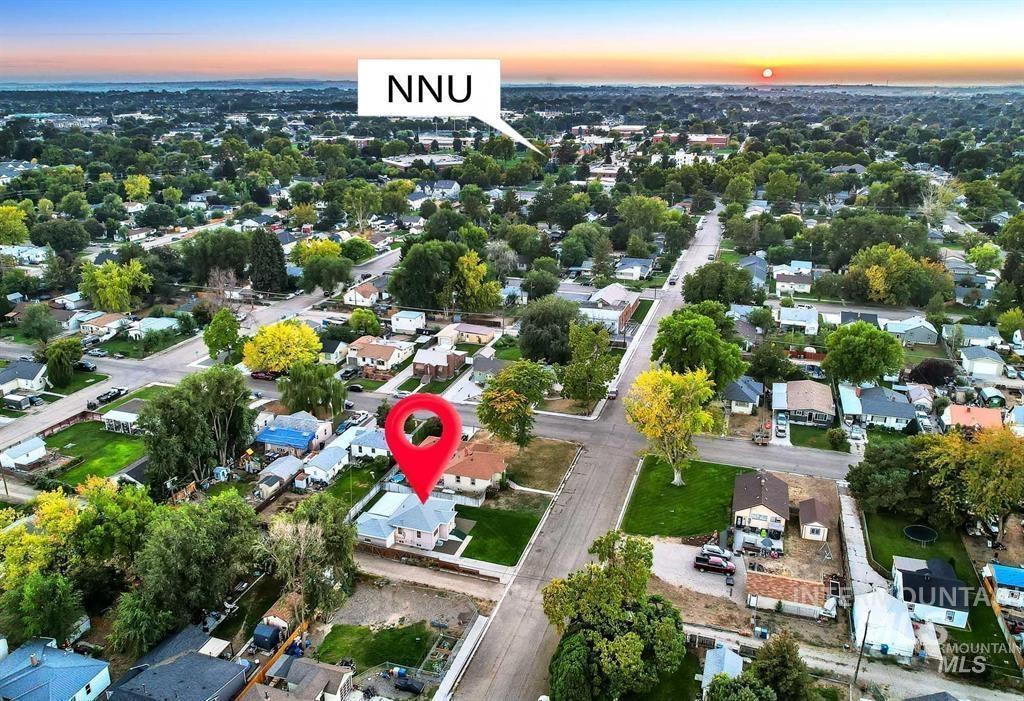 1207 E Sheridan Ave, Nampa, Idaho 83686, 4 Bedrooms, 2 Bathrooms, Rental For Rent, Price $2,800,MLS 98974461