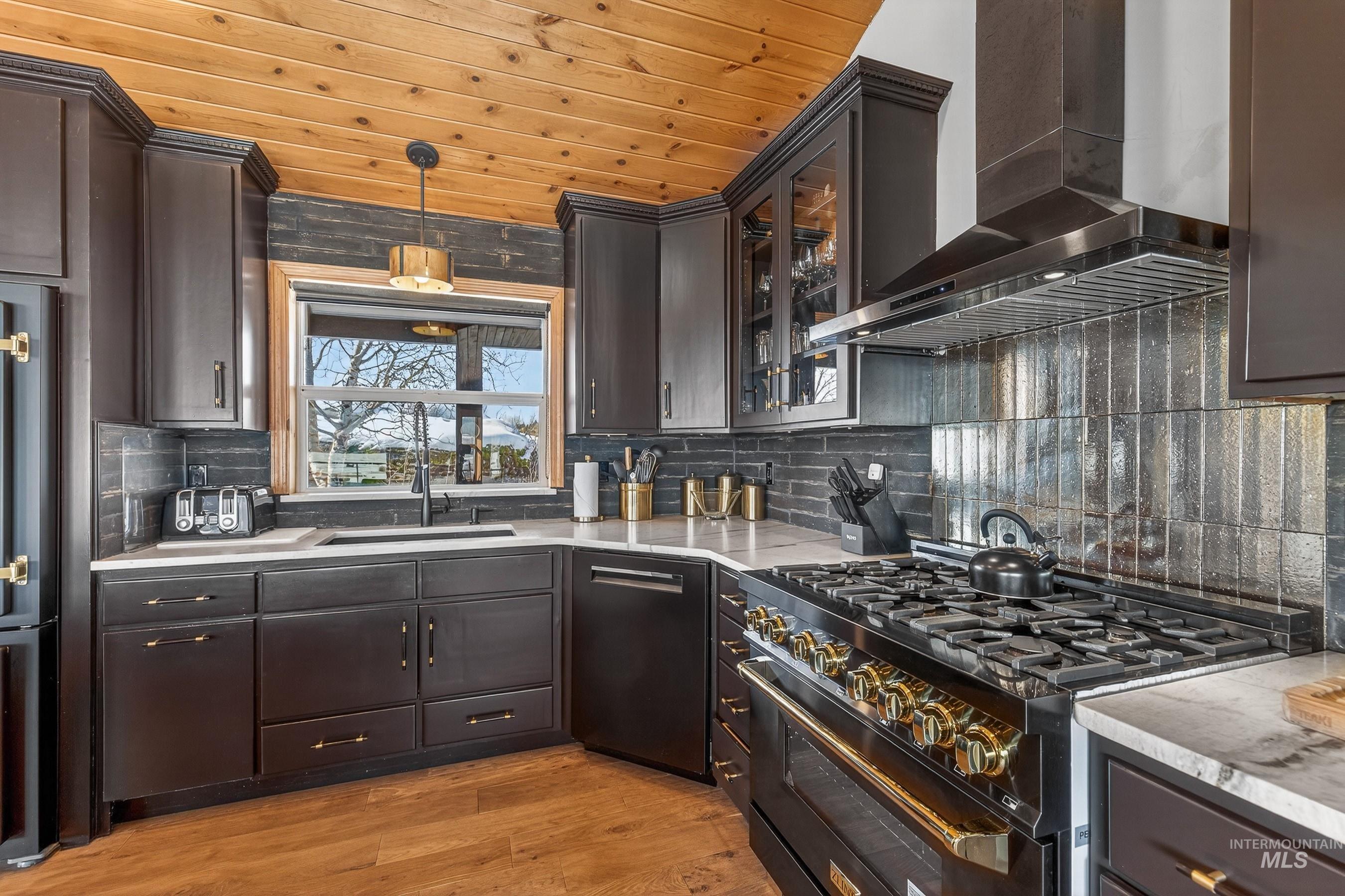 14199 Pioneer Road, McCall, Idaho 83638, 3 Bedrooms, 3 Bathrooms, Residential For Sale, Price $2,250,000,MLS 98974466