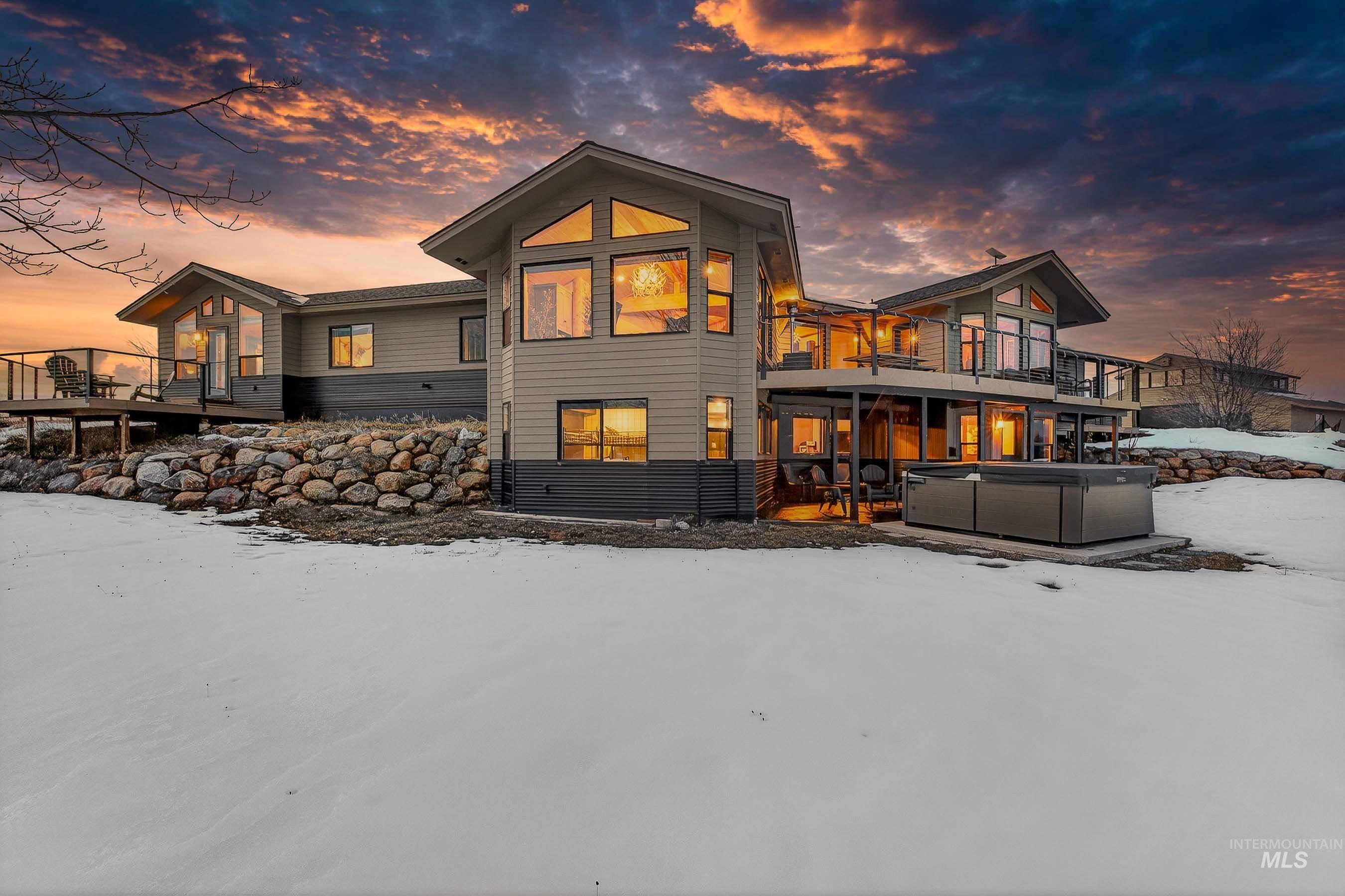 14199 Pioneer Road, McCall, Idaho 83638, 3 Bedrooms, 3 Bathrooms, Residential For Sale, Price $2,250,000,MLS 98974466