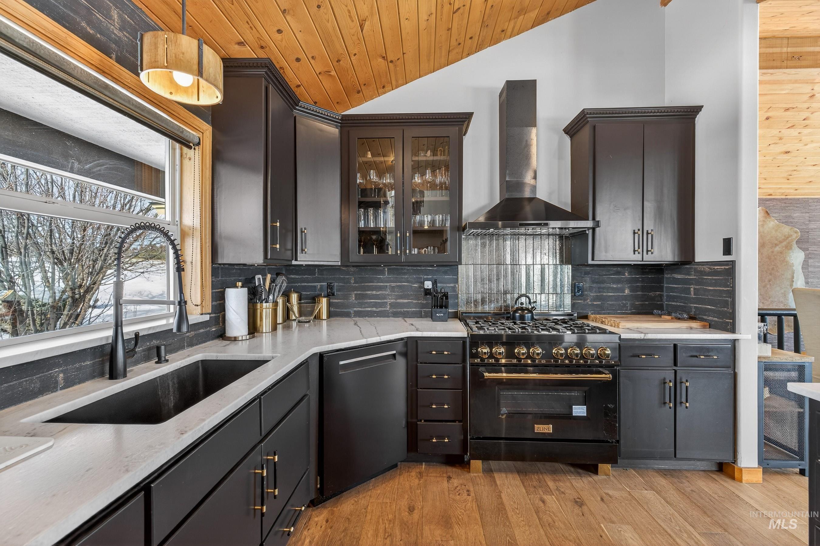 14199 Pioneer Road, McCall, Idaho 83638, 3 Bedrooms, 3 Bathrooms, Residential For Sale, Price $2,250,000,MLS 98974466