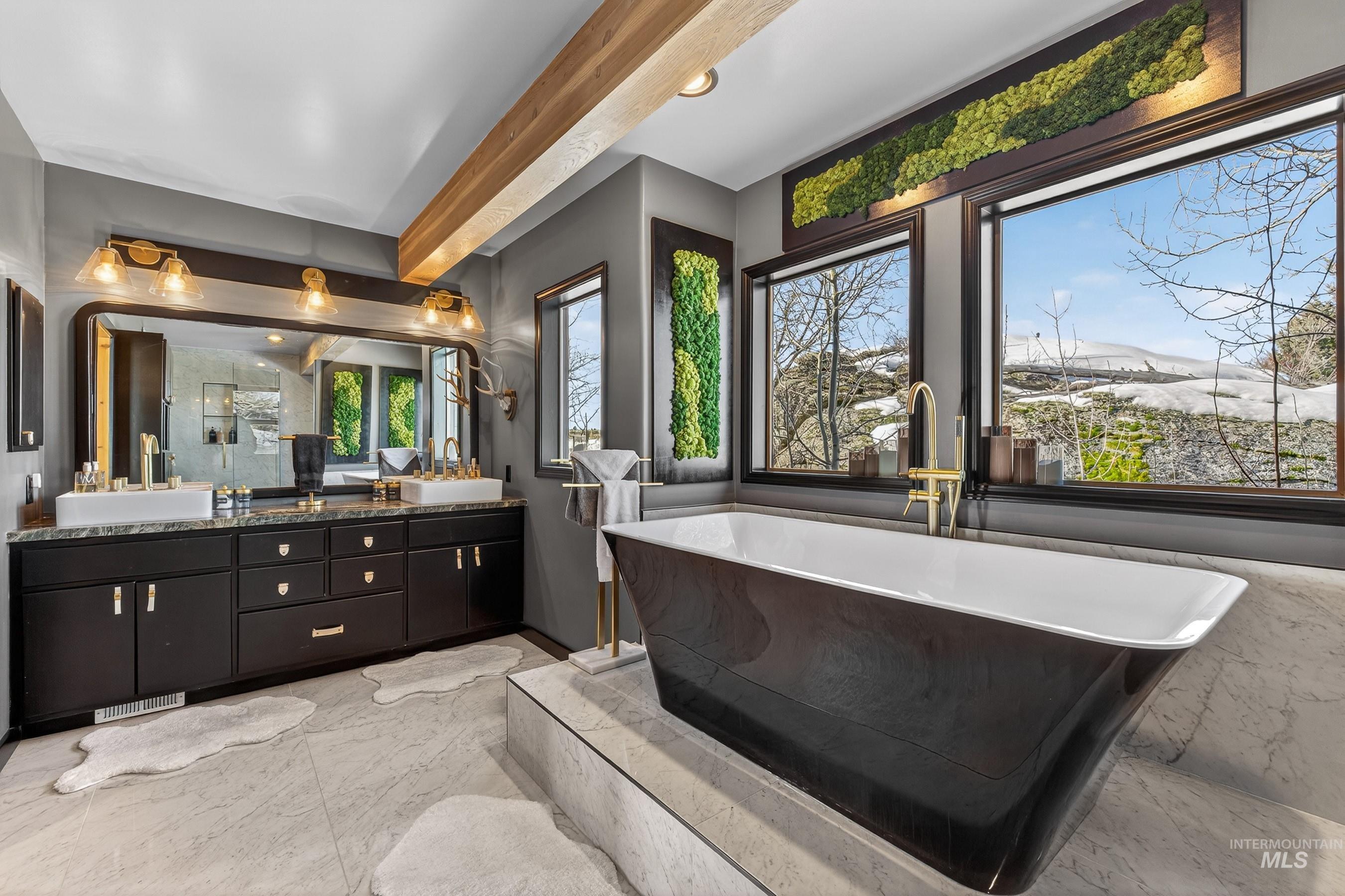 14199 Pioneer Road, McCall, Idaho 83638, 3 Bedrooms, 3 Bathrooms, Residential For Sale, Price $2,250,000,MLS 98974466