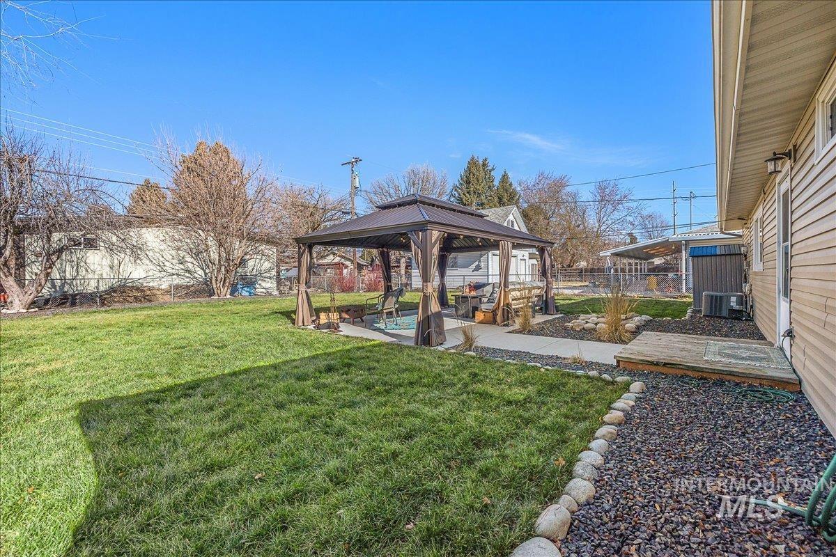 1910 W Lemhi St, Boise, Idaho 83705, 3 Bedrooms, 1 Bathroom, Residential For Sale, Price $389,000,MLS 98974467