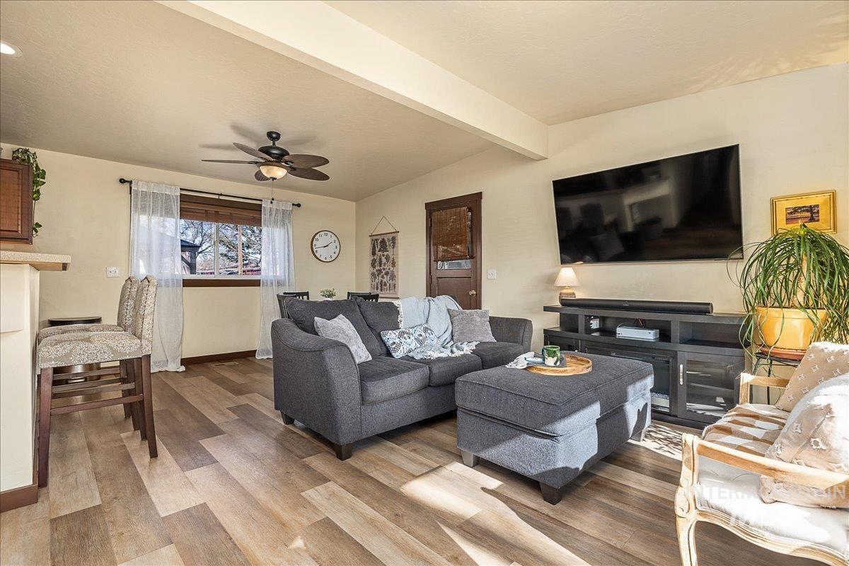 1910 W Lemhi St, Boise, Idaho 83705, 3 Bedrooms, 1 Bathroom, Residential For Sale, Price $389,000,MLS 98974467