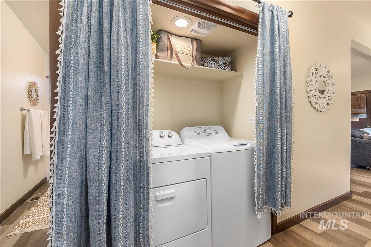 1910 W Lemhi St, Boise, Idaho 83705, 3 Bedrooms, 1 Bathroom, Residential For Sale, Price $389,000,MLS 98974467