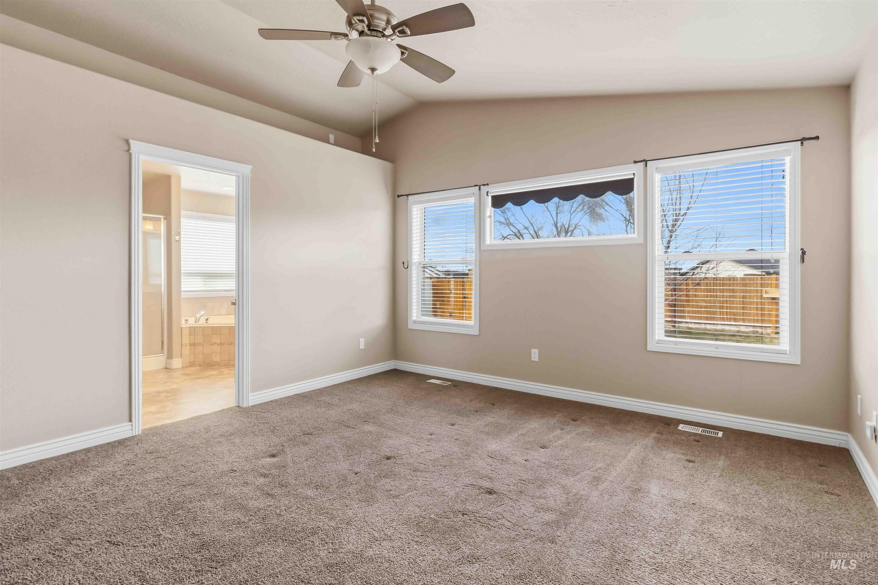 11439 W Mission Pointe Dr, Nampa, Idaho 83651, 3 Bedrooms, 2 Bathrooms, Residential For Sale, Price $415,000,MLS 98974469