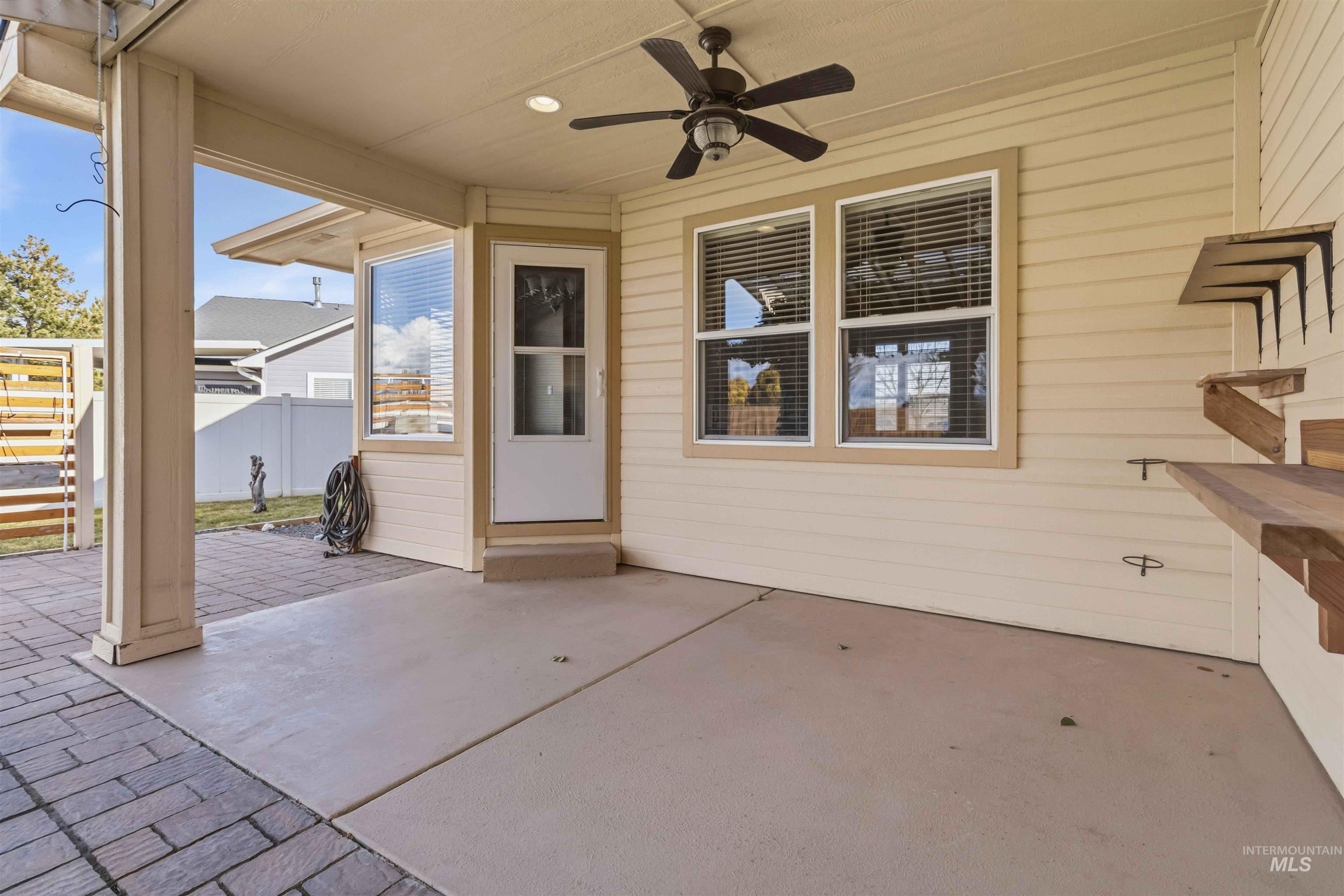 11439 W Mission Pointe Dr, Nampa, Idaho 83651, 3 Bedrooms, 2 Bathrooms, Residential For Sale, Price $415,000,MLS 98974469