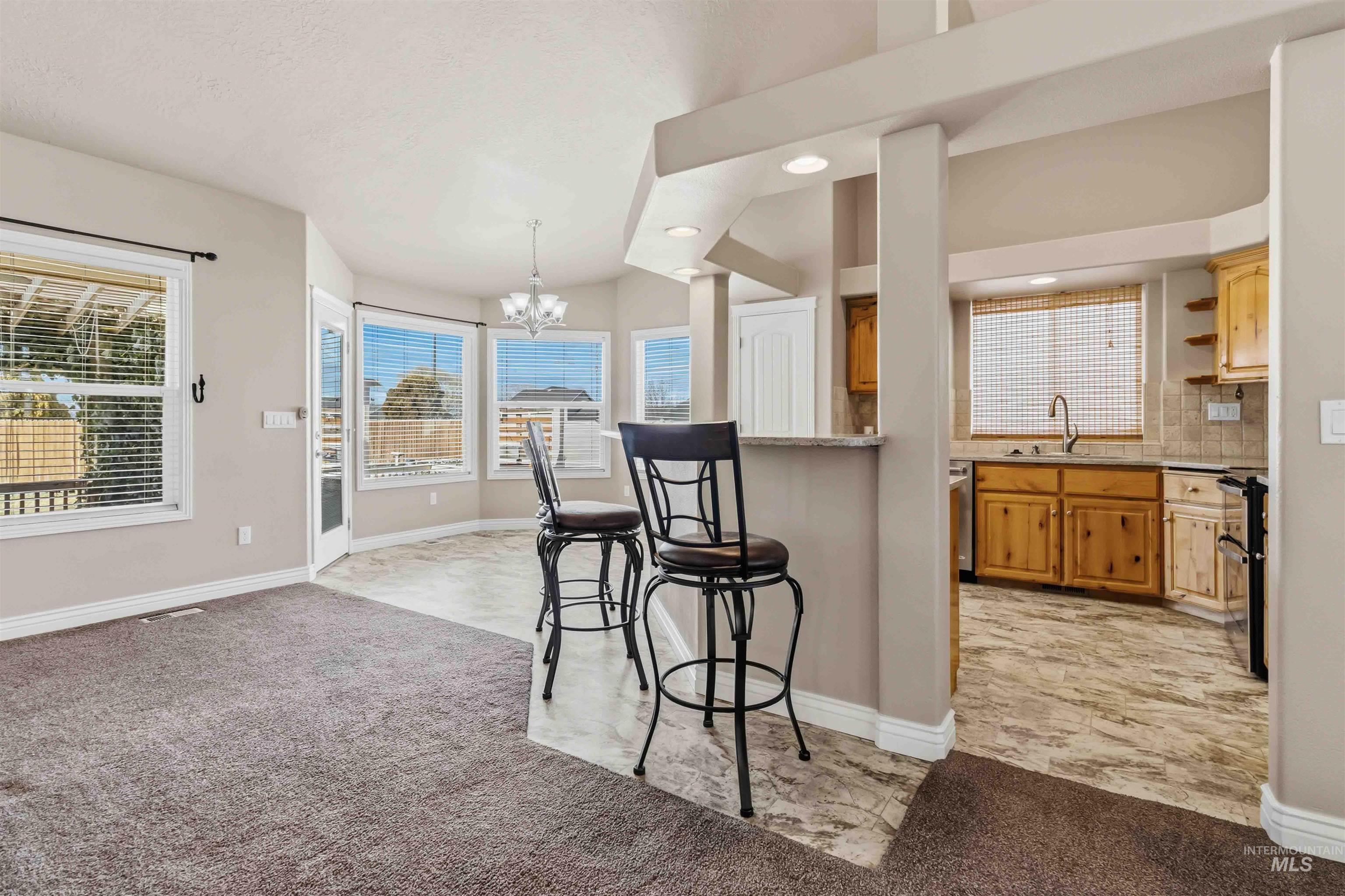 11439 W Mission Pointe Dr, Nampa, Idaho 83651, 3 Bedrooms, 2 Bathrooms, Residential For Sale, Price $415,000,MLS 98974469