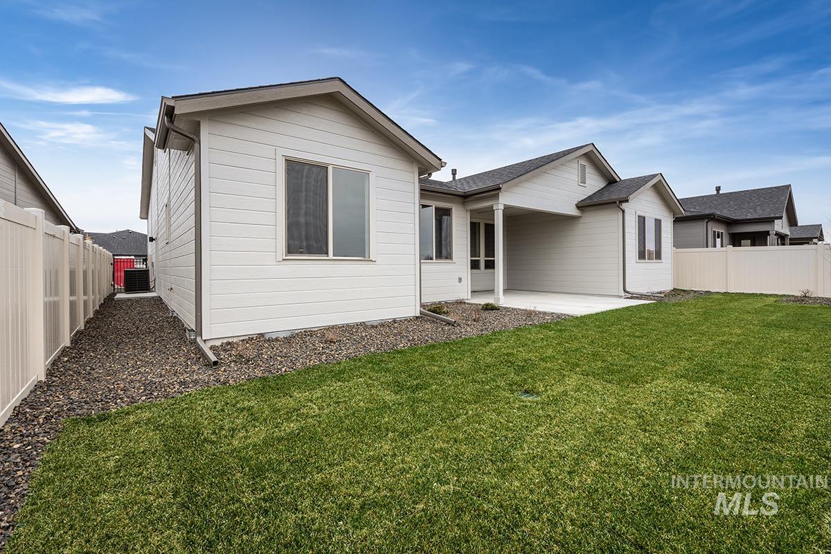 3297 E Englehart Drive, Meridian, Idaho 83642, 4 Bedrooms, 3 Bathrooms, Residential For Sale, Price $749,800,MLS 98974471