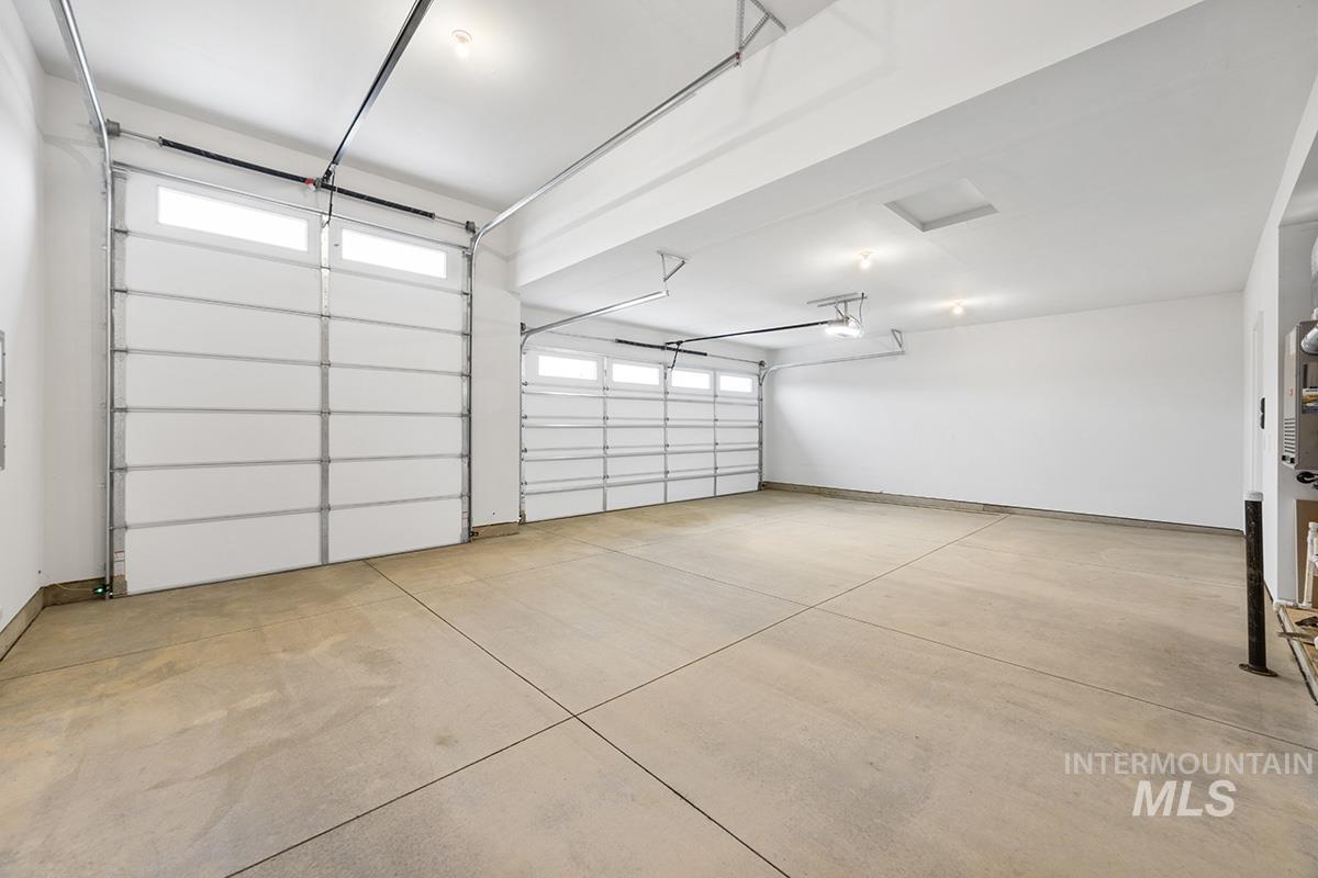 3297 E Englehart Drive, Meridian, Idaho 83642, 4 Bedrooms, 3 Bathrooms, Residential For Sale, Price $749,800,MLS 98974471