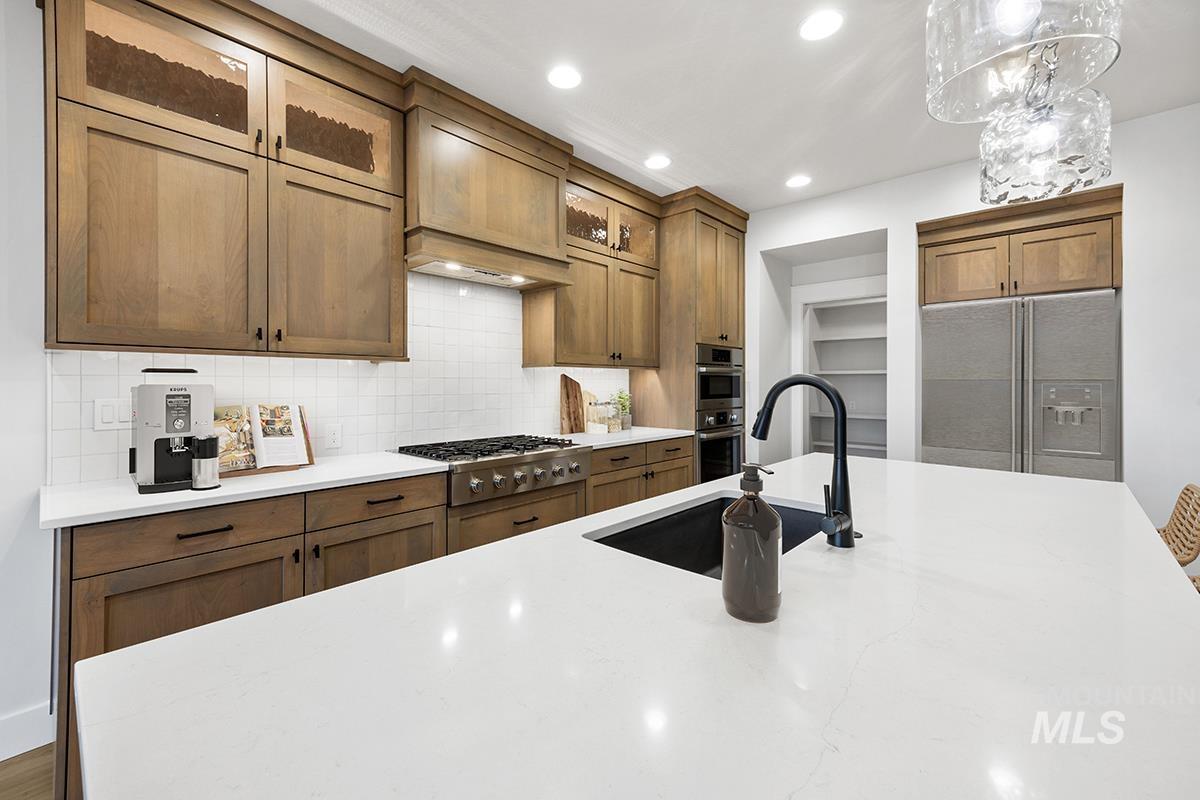 3297 E Englehart Drive, Meridian, Idaho 83642, 4 Bedrooms, 3 Bathrooms, Residential For Sale, Price $749,800,MLS 98974471