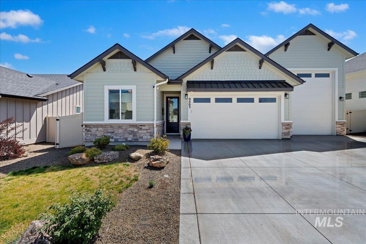 9863 W Aviara St., Star, Idaho 83669, 3 Bedrooms, 2 Bathrooms, Residential For Sale, Price $649,000,MLS 98974472