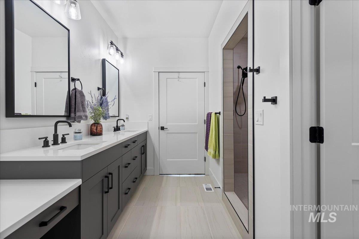 9863 W Aviara St., Star, Idaho 83669, 3 Bedrooms, 2 Bathrooms, Residential For Sale, Price $649,000, 98974472