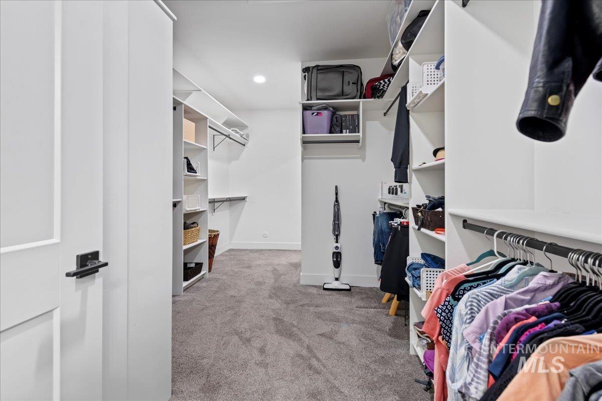 9863 W Aviara St., Star, Idaho 83669, 3 Bedrooms, 2 Bathrooms, Residential For Sale, Price $649,000, 98974472