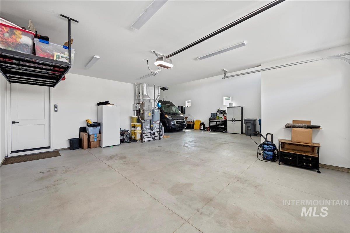 9863 W Aviara St., Star, Idaho 83669, 3 Bedrooms, 2 Bathrooms, Residential For Sale, Price $649,000, 98974472