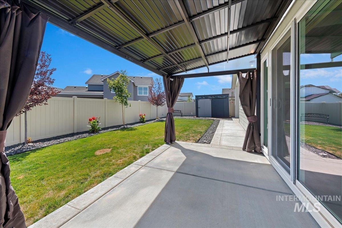 9863 W Aviara St., Star, Idaho 83669, 3 Bedrooms, 2 Bathrooms, Residential For Sale, Price $649,000, 98974472