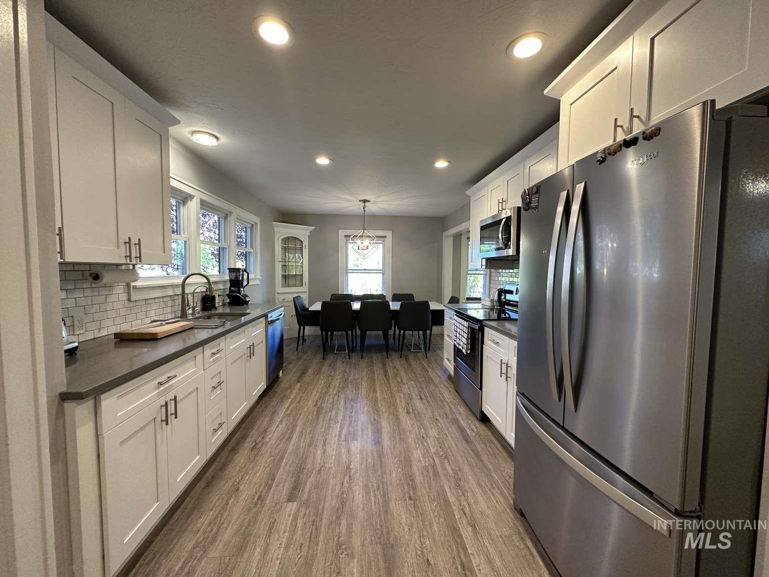 291 Lincoln St, Twin Falls, Idaho 83301, 5 Bedrooms, 3 Bathrooms, Residential For Sale, Price $599,000, 98974473