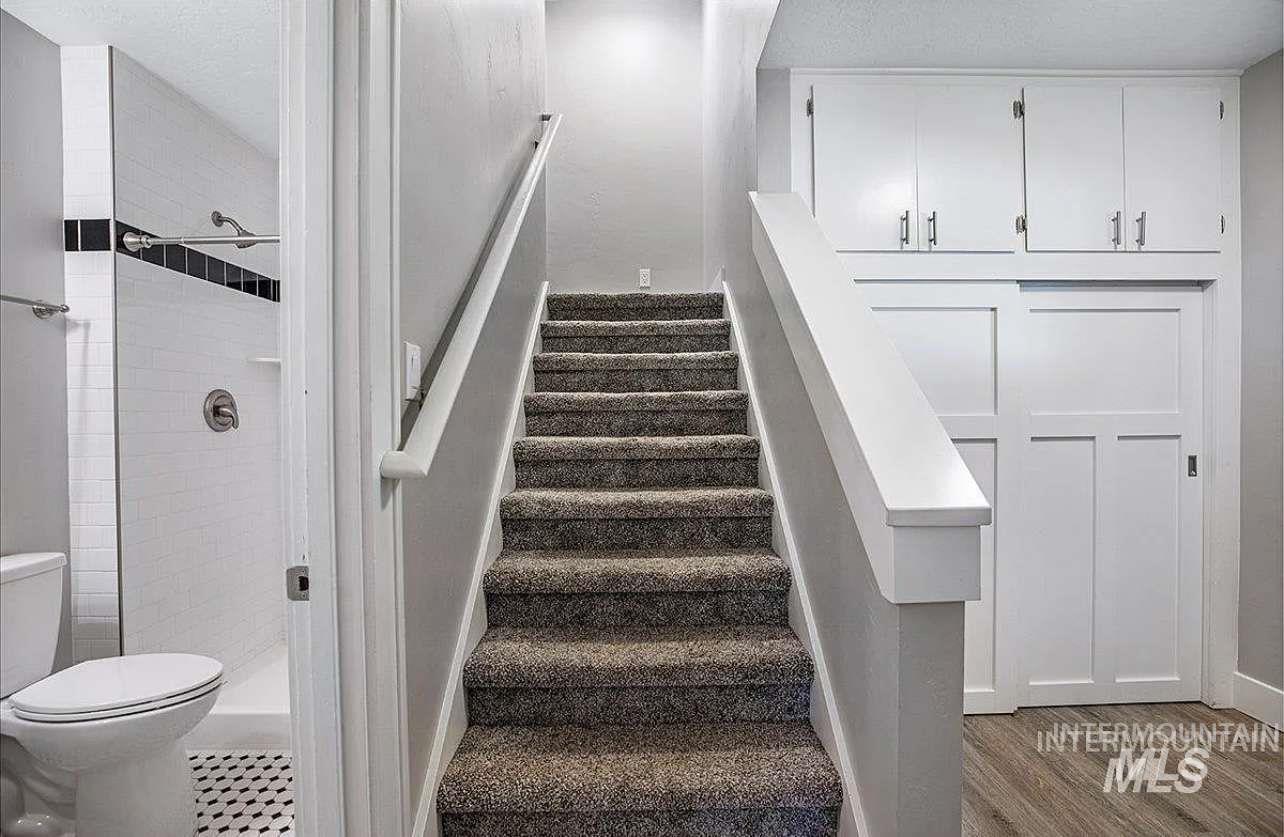 291 Lincoln St, Twin Falls, Idaho 83301, 5 Bedrooms, 3 Bathrooms, Residential For Sale, Price $599,000, 98974473