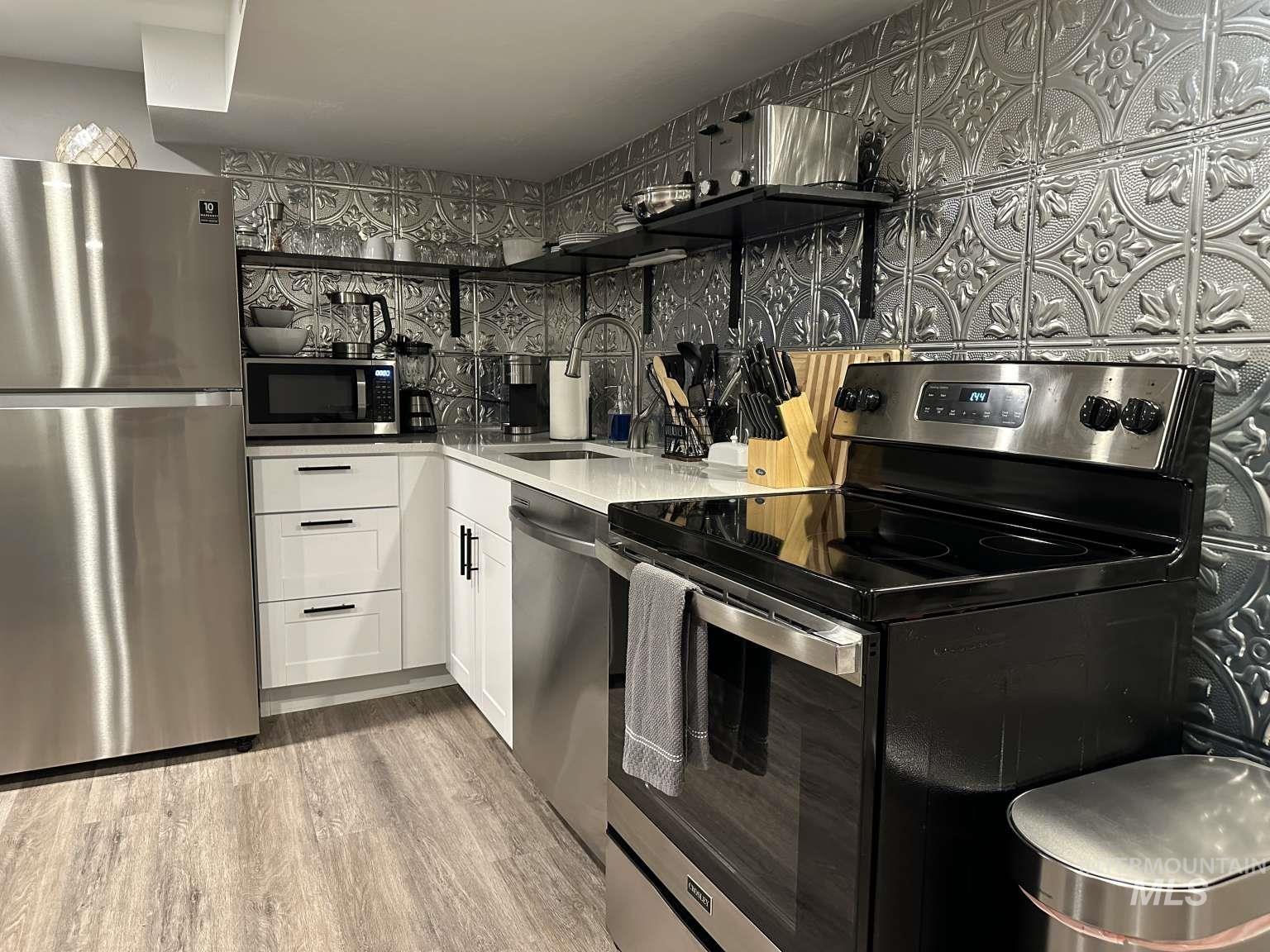 291 Lincoln St, Twin Falls, Idaho 83301, 5 Bedrooms, 3 Bathrooms, Residential For Sale, Price $599,000, 98974473