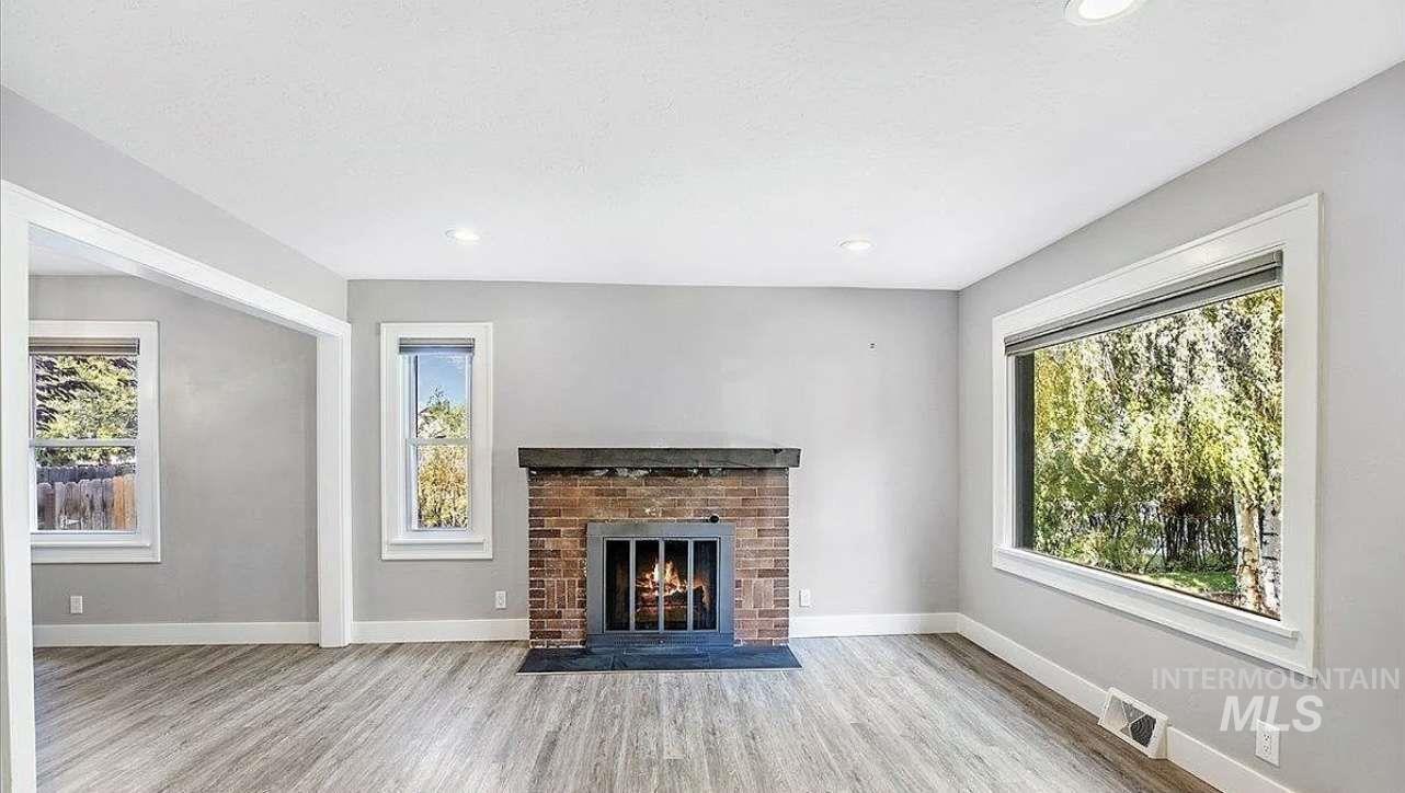 291 Lincoln St, Twin Falls, Idaho 83301, 5 Bedrooms, 3 Bathrooms, Residential For Sale, Price $599,000, 98974473