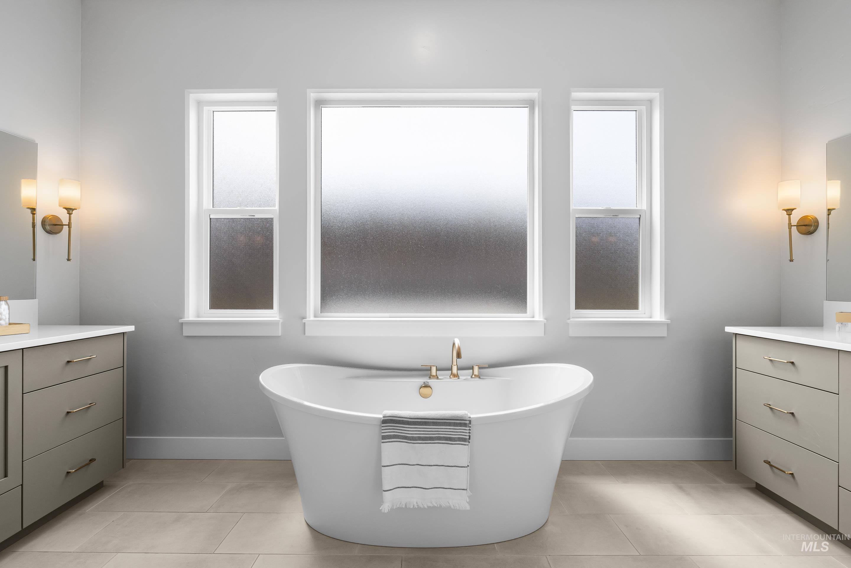 13427 N Hazel Grouse Way, Boise, Idaho 83714, 4 Bedrooms, 3.5 Bathrooms, Residential For Sale, Price $1,089,000,MLS 98974475