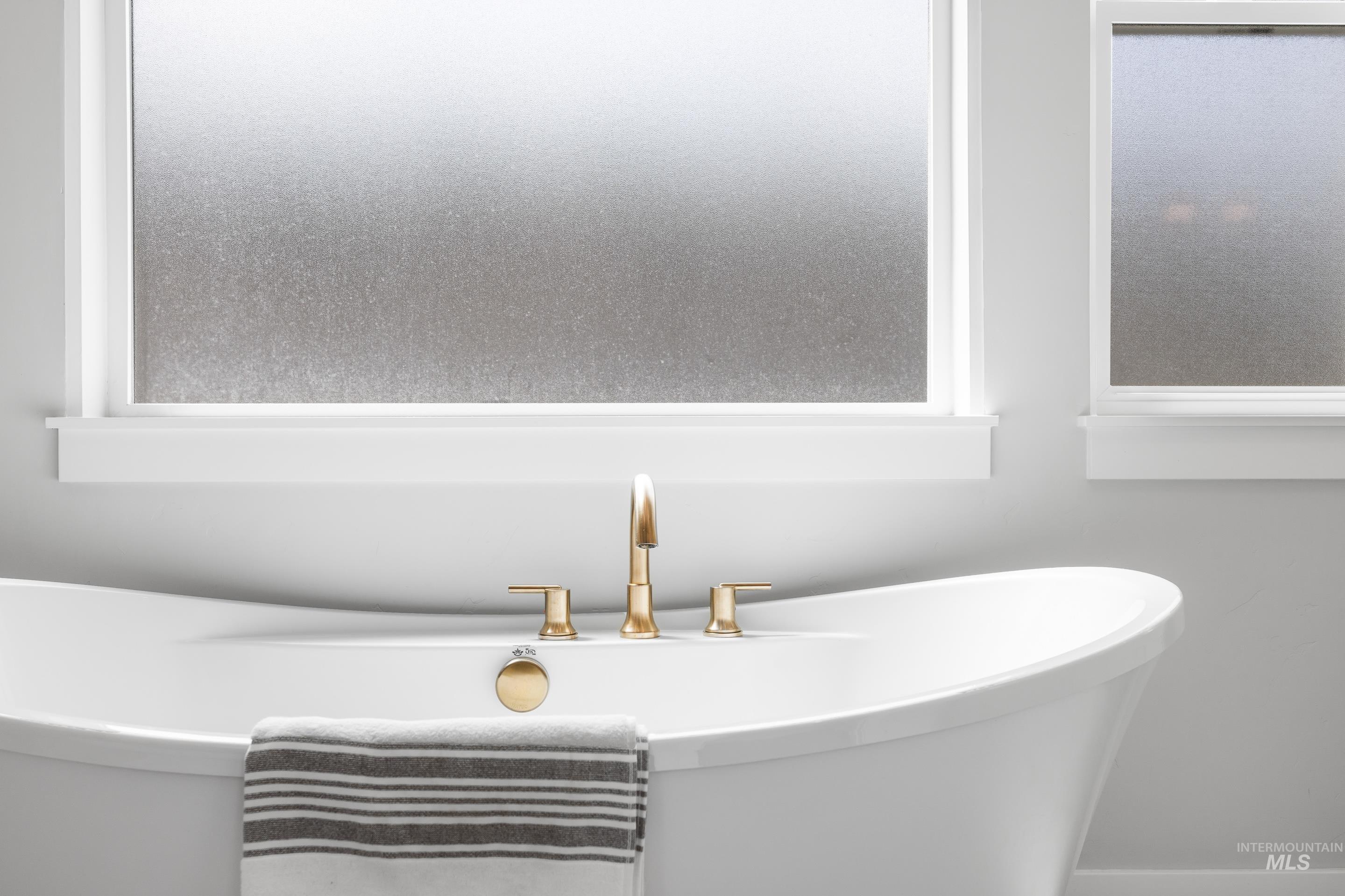 13427 N Hazel Grouse Way, Boise, Idaho 83714, 4 Bedrooms, 3.5 Bathrooms, Residential For Sale, Price $1,089,000,MLS 98974475