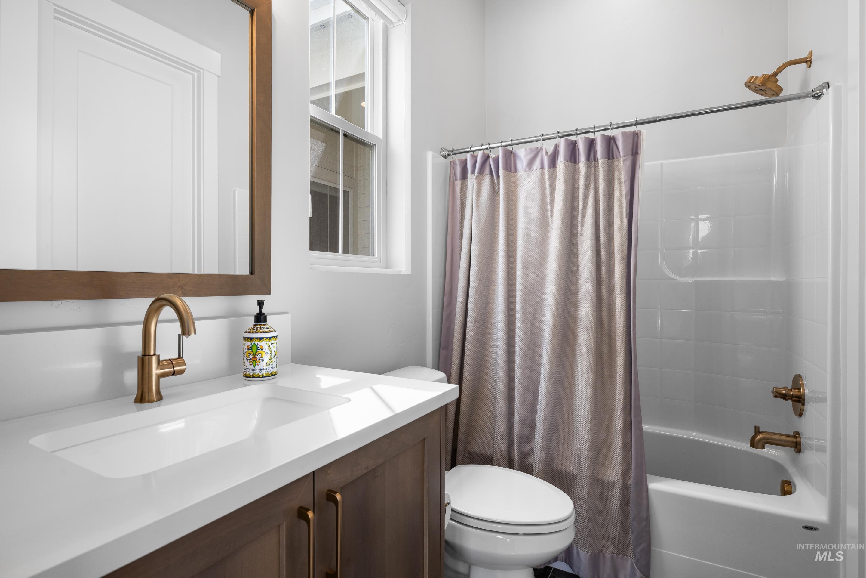 13427 N Hazel Grouse Way, Boise, Idaho 83714, 4 Bedrooms, 3.5 Bathrooms, Residential For Sale, Price $1,089,000,MLS 98974475