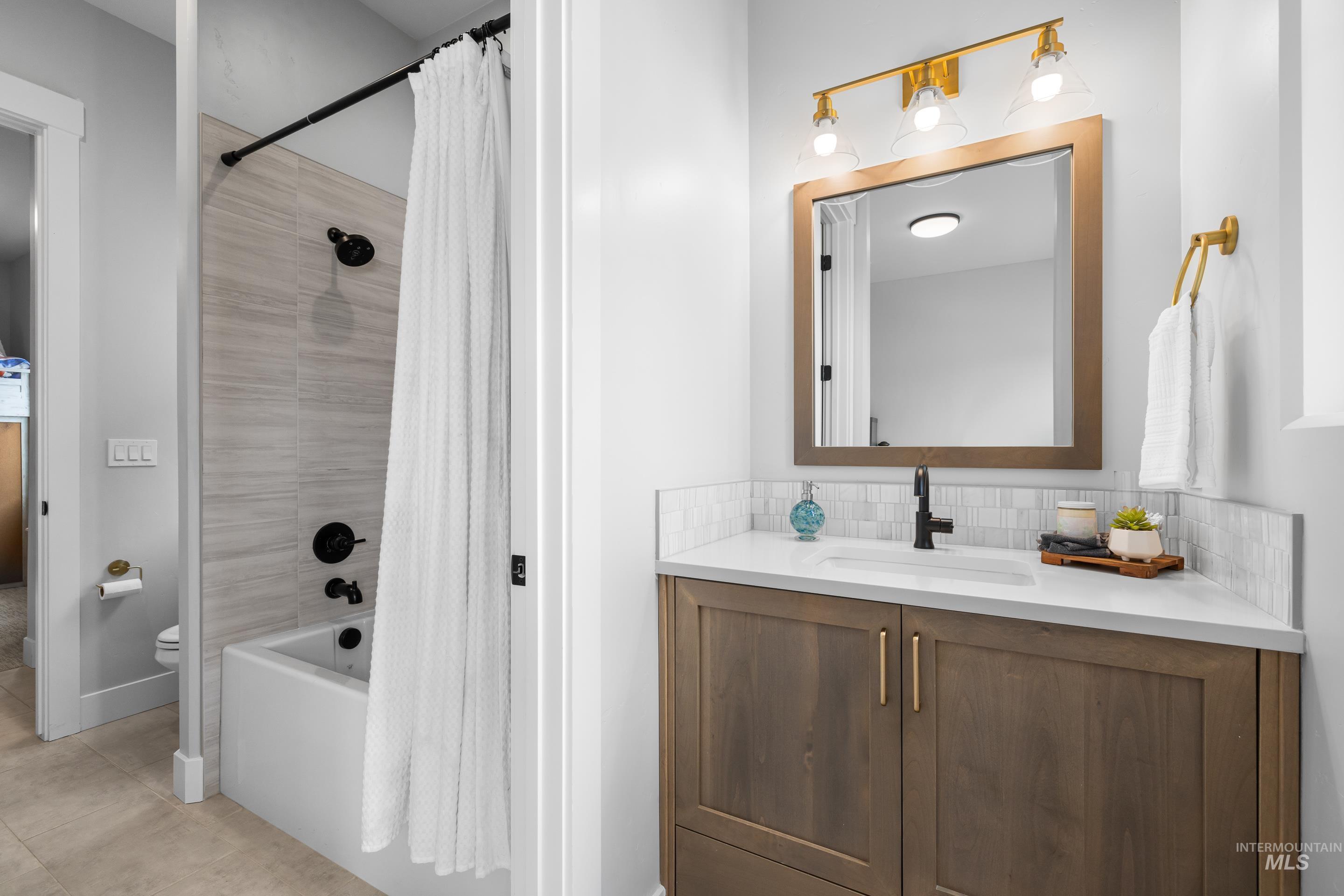 13427 N Hazel Grouse Way, Boise, Idaho 83714, 4 Bedrooms, 3.5 Bathrooms, Residential For Sale, Price $1,089,000,MLS 98974475