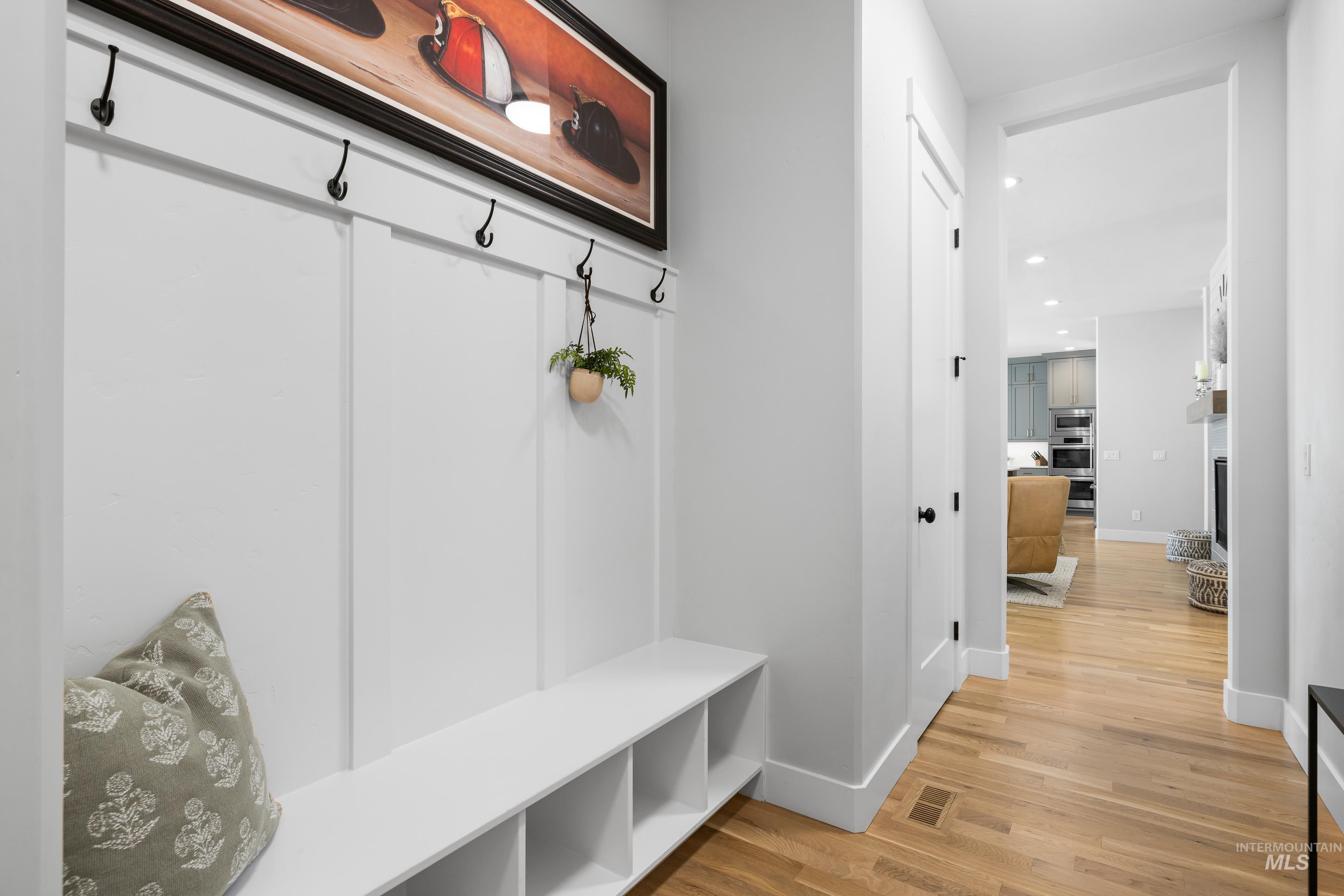 13427 N Hazel Grouse Way, Boise, Idaho 83714, 4 Bedrooms, 3.5 Bathrooms, Residential For Sale, Price $1,089,000,MLS 98974475