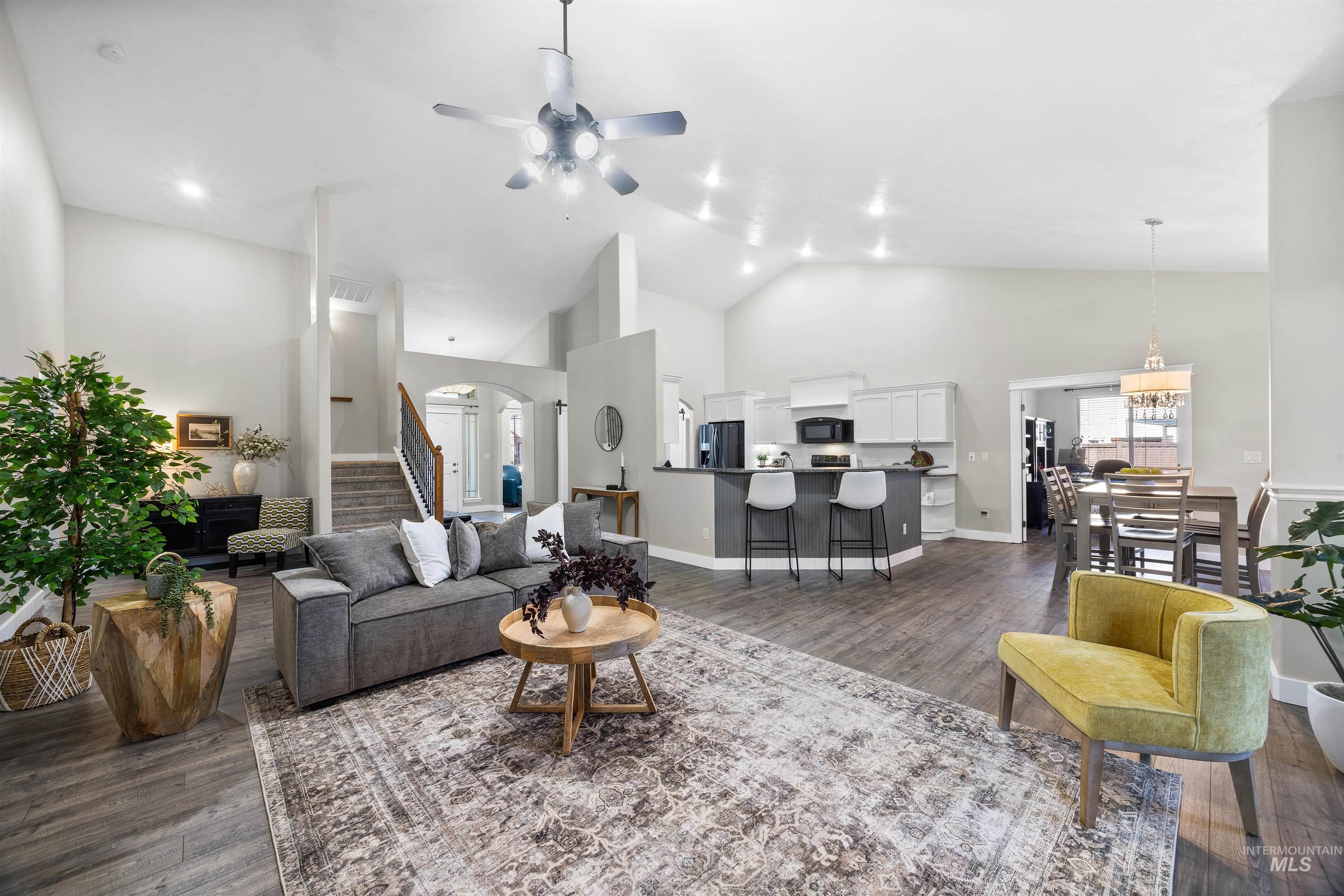 5236 N Cougar Flat Pl, Meridian, Idaho 83646, 4 Bedrooms, 3 Bathrooms, Residential For Sale, Price $675,000,MLS 98974476