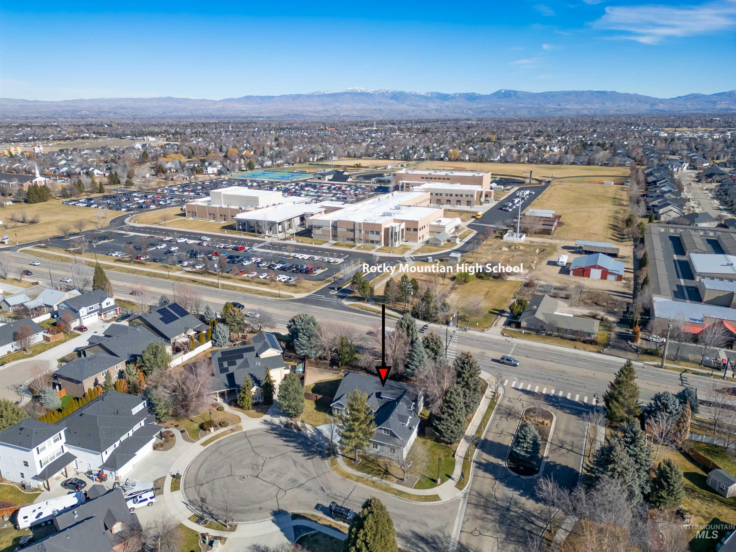 5236 N Cougar Flat Pl, Meridian, Idaho 83646, 4 Bedrooms, 3 Bathrooms, Residential For Sale, Price $675,000,MLS 98974476