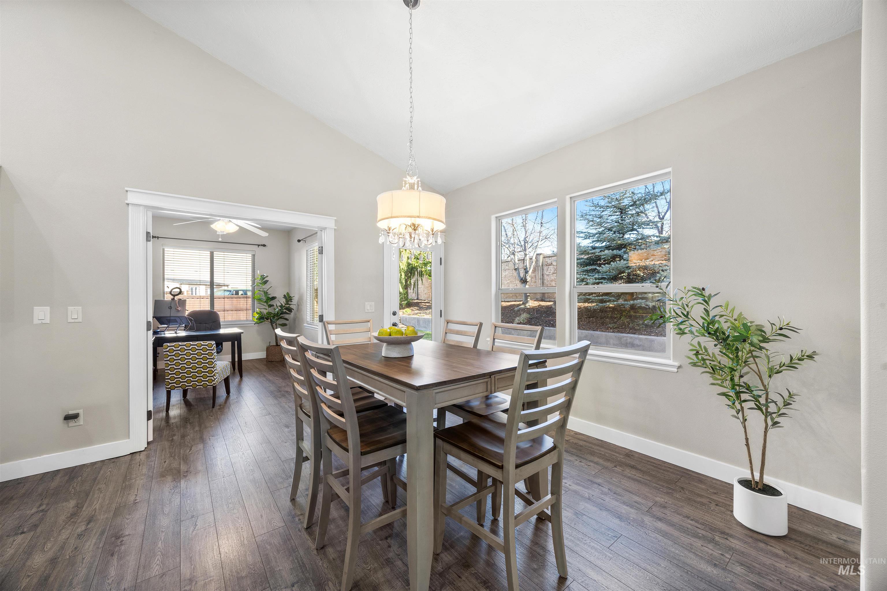 5236 N Cougar Flat Pl, Meridian, Idaho 83646, 4 Bedrooms, 3 Bathrooms, Residential For Sale, Price $675,000, 98974476