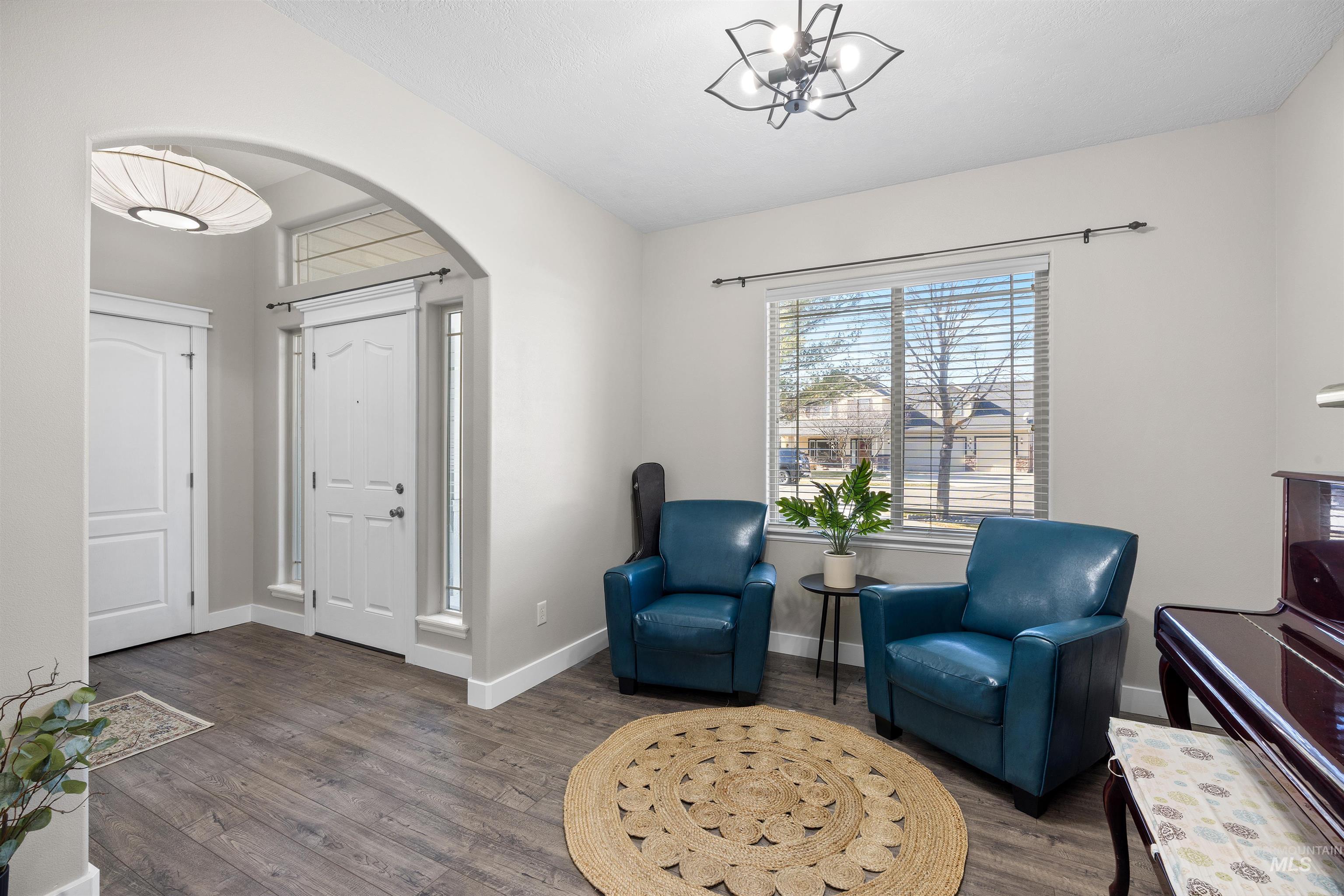 5236 N Cougar Flat Pl, Meridian, Idaho 83646, 4 Bedrooms, 3 Bathrooms, Residential For Sale, Price $675,000, 98974476