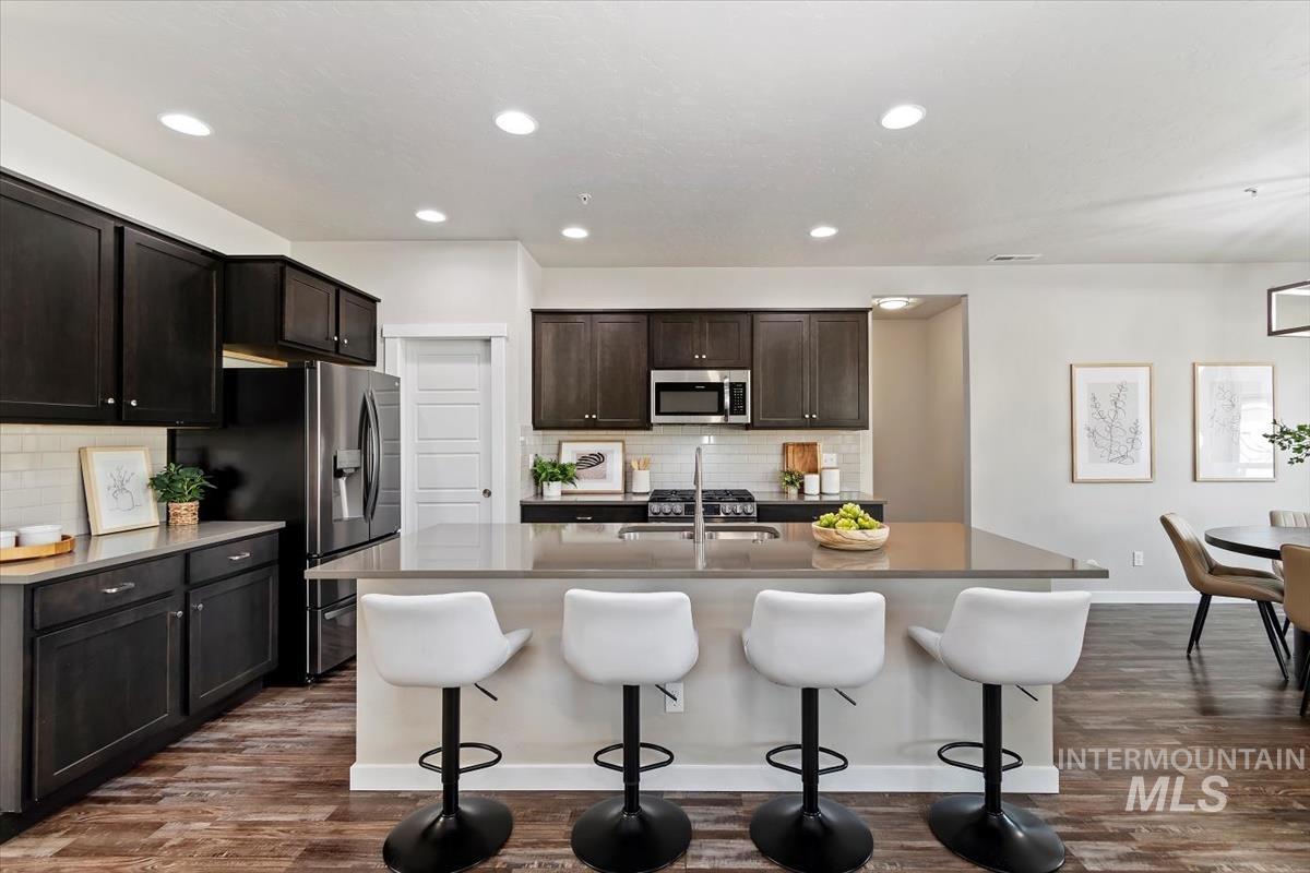 6766 E Zaffre Ridge St, Boise, Idaho 83716, 3 Bedrooms, 2.5 Bathrooms, Residential For Sale, Price $639,000,MLS 98974477