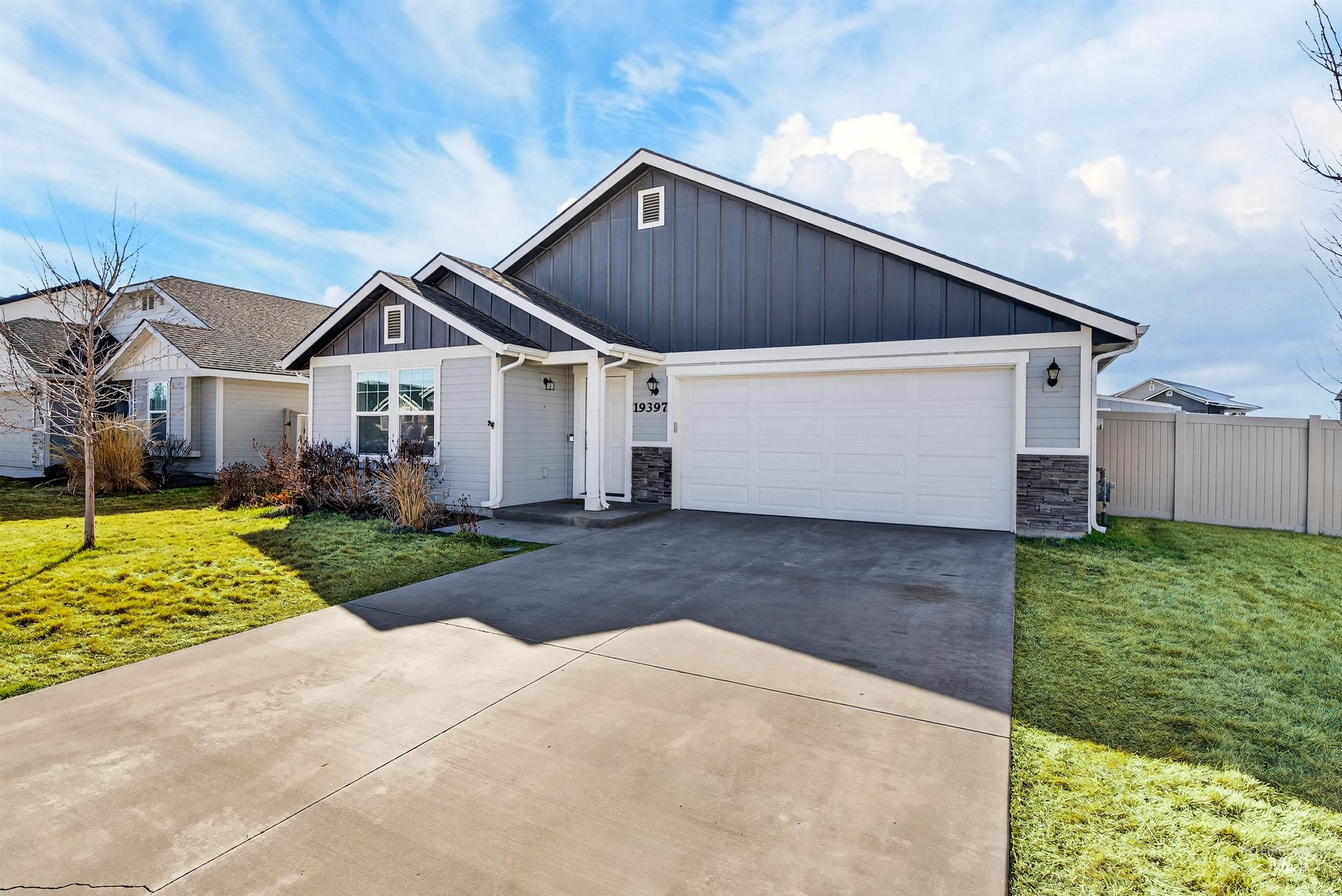 19397 Red Eagle Way, Caldwell, Idaho 83605, 4 Bedrooms, 2 Bathrooms, Residential For Sale, Price $405,000,MLS 98974479