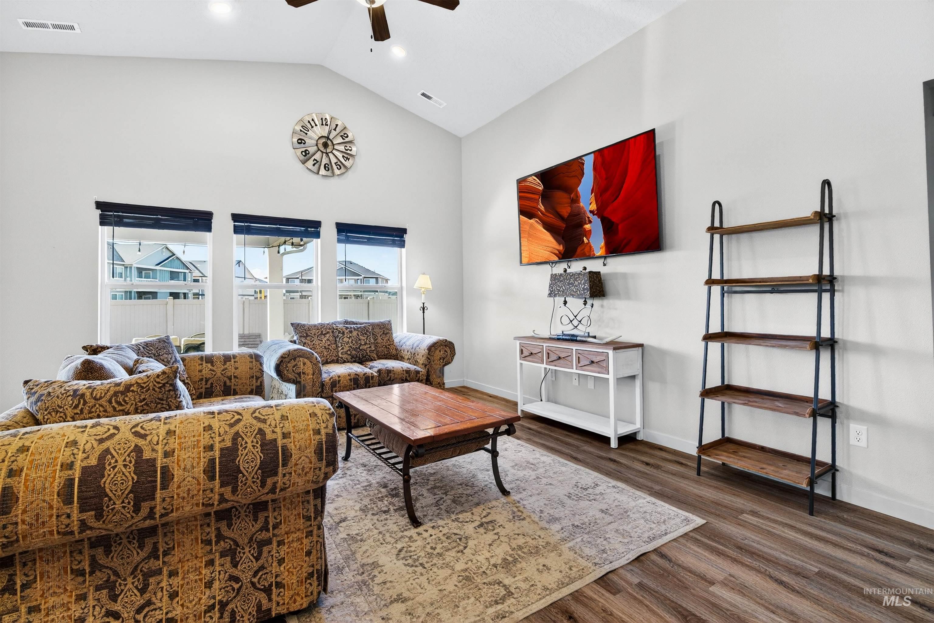 19397 Red Eagle Way, Caldwell, Idaho 83605, 4 Bedrooms, 2 Bathrooms, Residential For Sale, Price $405,000,MLS 98974479