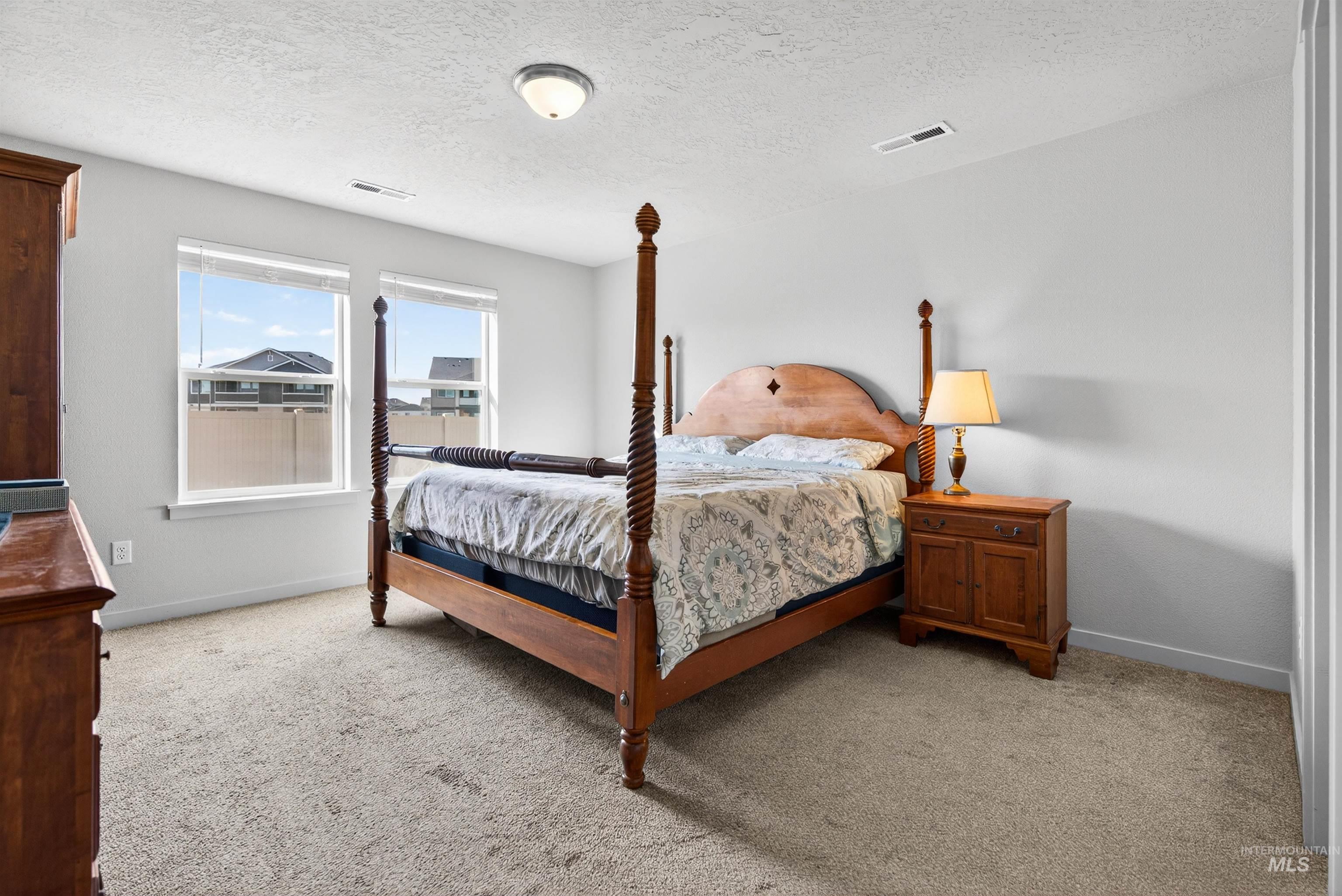 19397 Red Eagle Way, Caldwell, Idaho 83605, 4 Bedrooms, 2 Bathrooms, Residential For Sale, Price $405,000,MLS 98974479