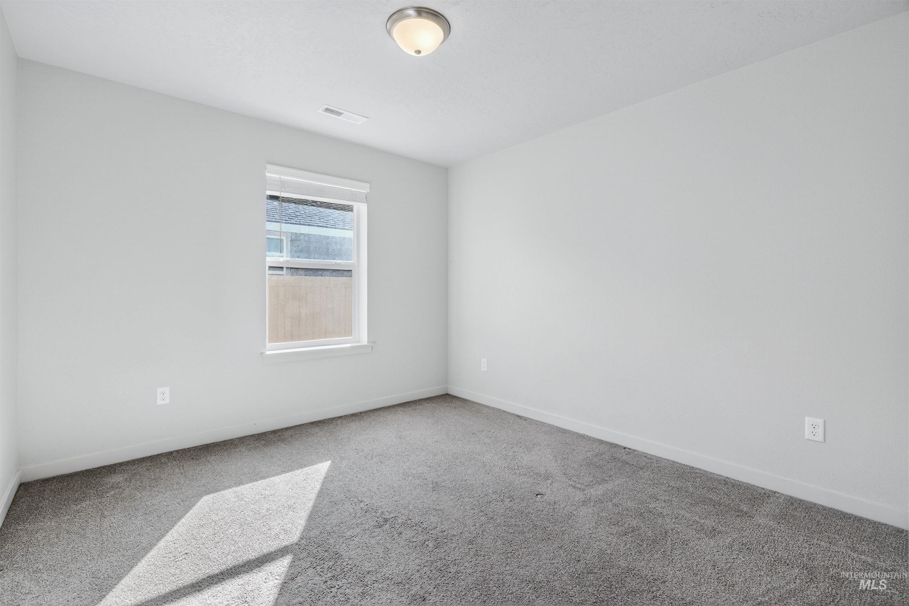 19397 Red Eagle Way, Caldwell, Idaho 83605, 4 Bedrooms, 2 Bathrooms, Residential For Sale, Price $405,000,MLS 98974479