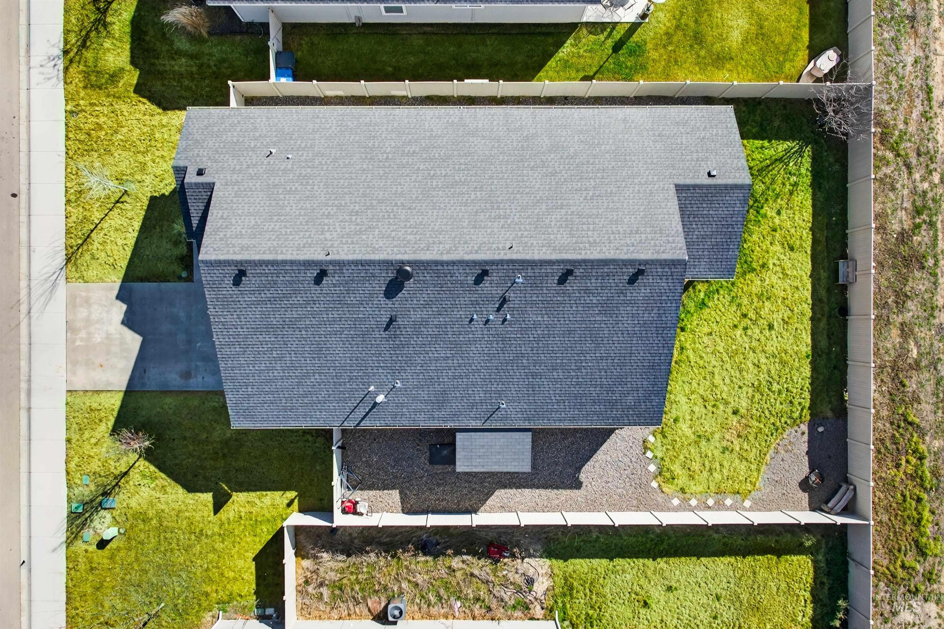 19397 Red Eagle Way, Caldwell, Idaho 83605, 4 Bedrooms, 2 Bathrooms, Residential For Sale, Price $405,000,MLS 98974479