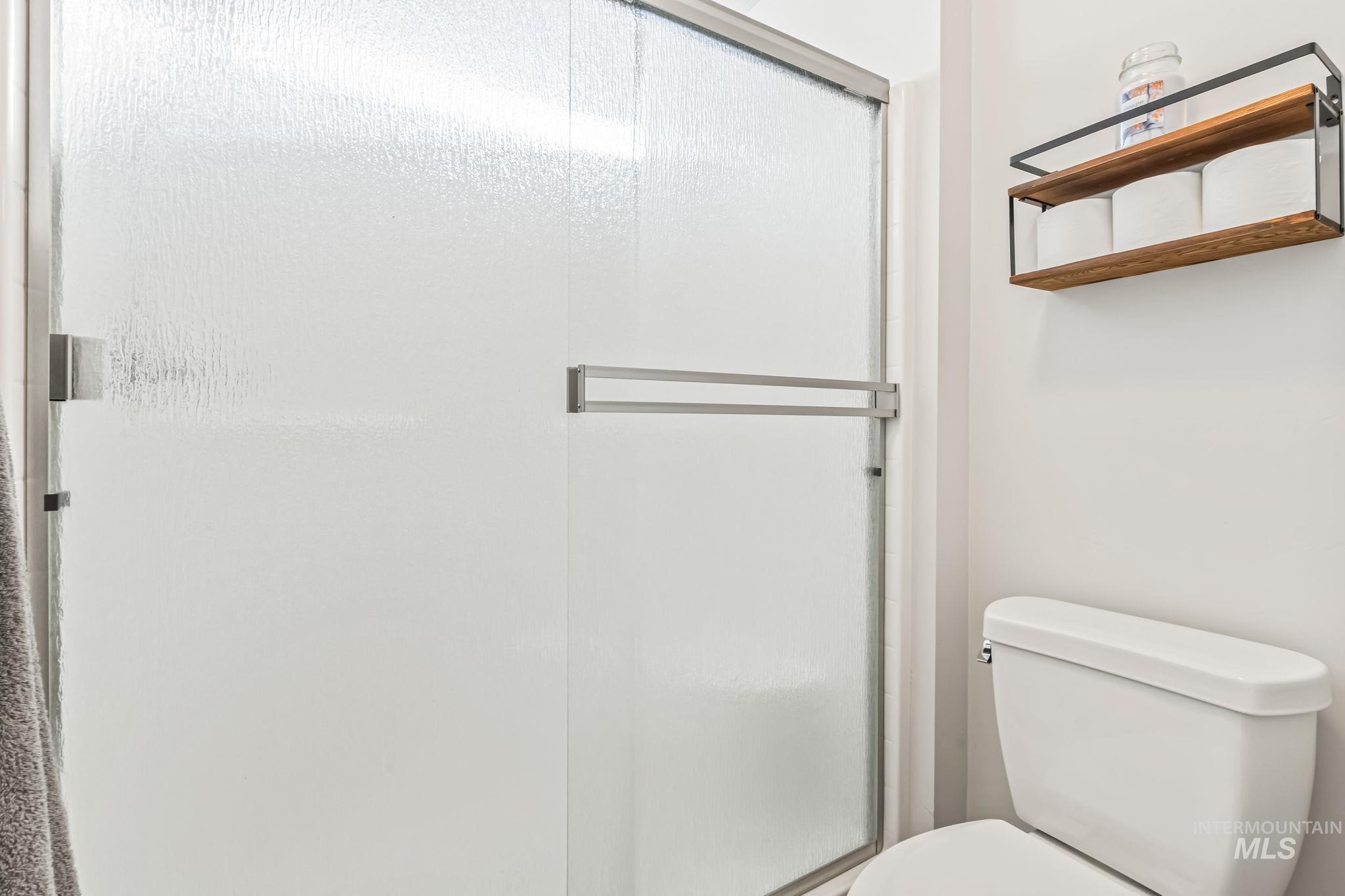 1671 E Netley St., Meridian, Idaho 83646, 3 Bedrooms, 2 Bathrooms, Residential For Sale, Price $415,990,MLS 98974480