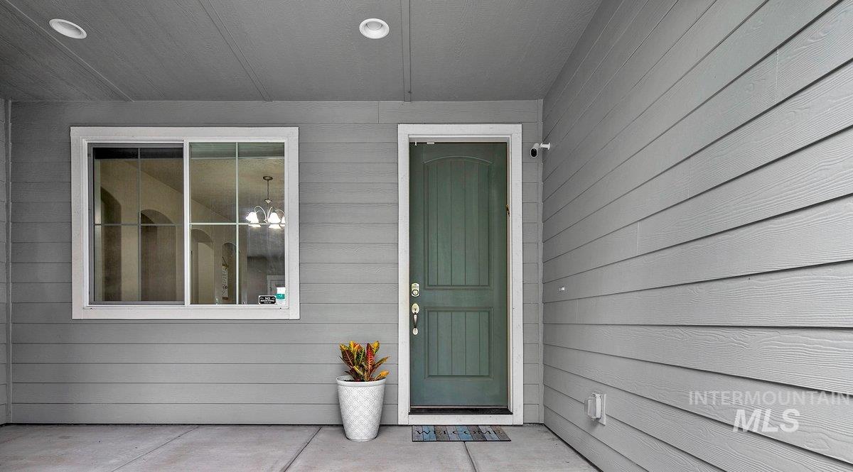 5360 W Grand Rapids st, Meridian, Idaho 83646, 3 Bedrooms, 2 Bathrooms, Residential For Sale, Price $550,000, 98974481