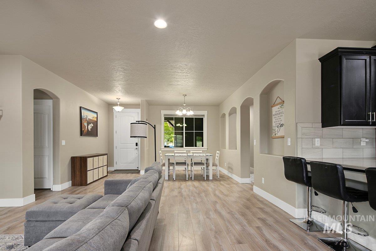 5360 W Grand Rapids st, Meridian, Idaho 83646, 3 Bedrooms, 2 Bathrooms, Residential For Sale, Price $550,000, 98974481