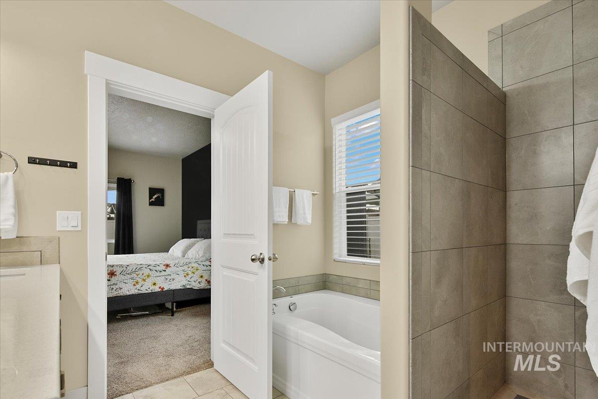 5360 W Grand Rapids st, Meridian, Idaho 83646, 3 Bedrooms, 2 Bathrooms, Residential For Sale, Price $550,000, 98974481