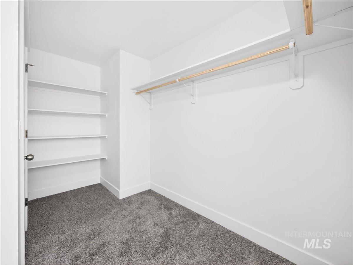 1410 Regency Way, Emmett, Idaho 83617, 3 Bedrooms, 2 Bathrooms, Residential For Sale, Price $427,000,MLS 98974482