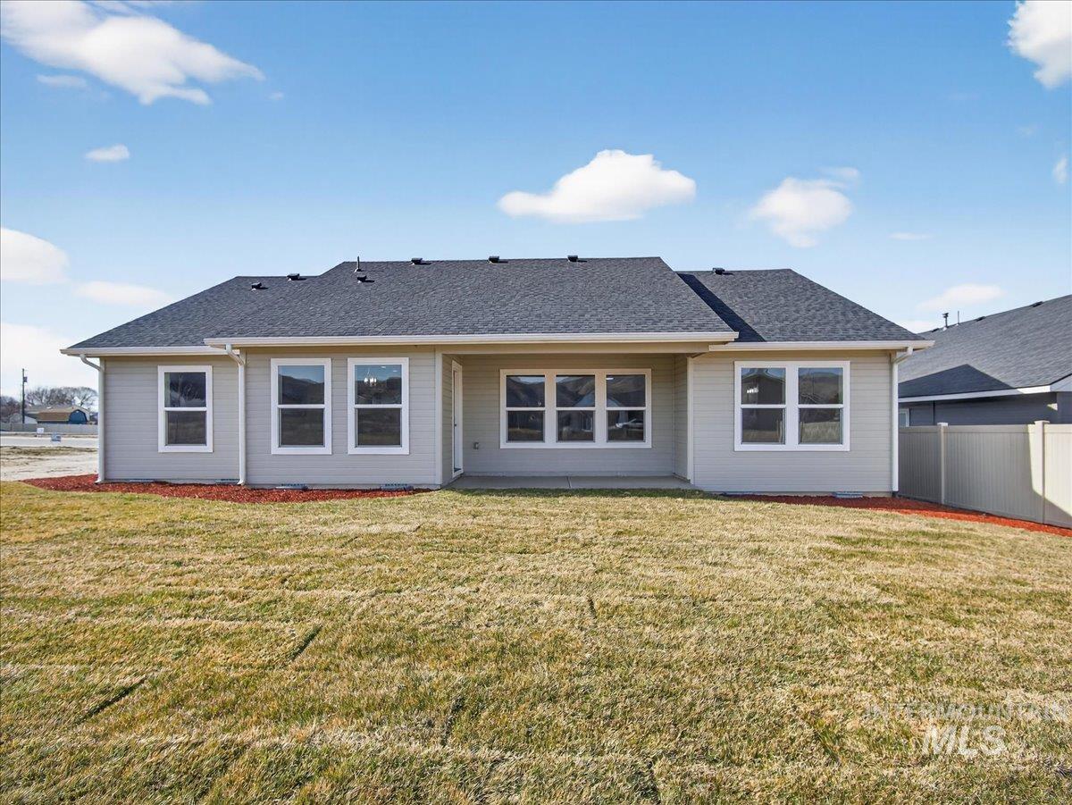 1410 Regency Way, Emmett, Idaho 83617, 3 Bedrooms, 2 Bathrooms, Residential For Sale, Price $427,000,MLS 98974482