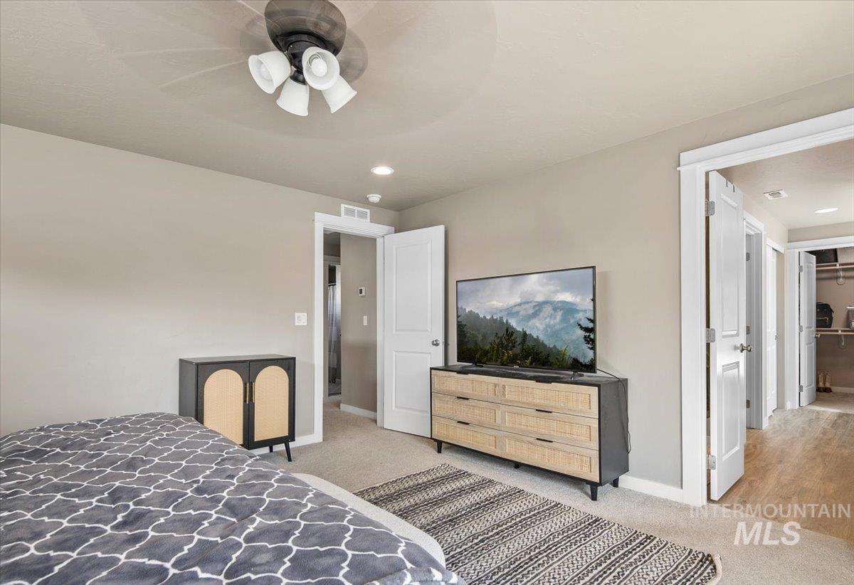 989 N Acer Loop, Nampa, Idaho 83687, 5 Bedrooms, 3 Bathrooms, Residential For Sale, Price $482,000, 98974483