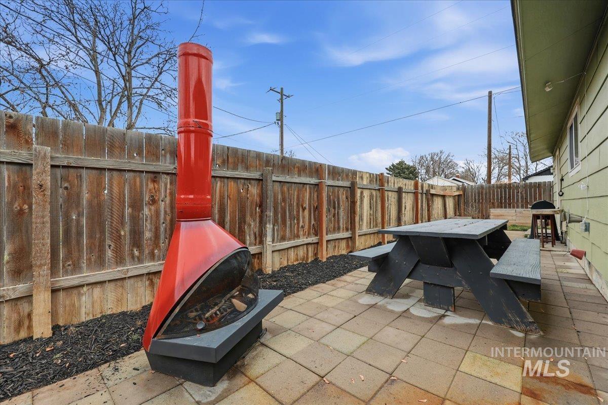 508 E Washington Ave, Nampa, Idaho 83686, 2 Bedrooms, 1 Bathroom, Residential For Sale, Price $314,900,MLS 98974487