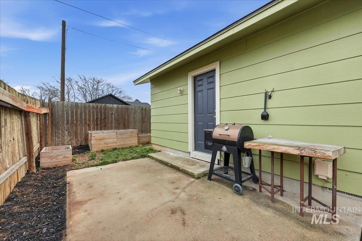 508 E Washington Ave, Nampa, Idaho 83686, 2 Bedrooms, 1 Bathroom, Residential For Sale, Price $314,900,MLS 98974487