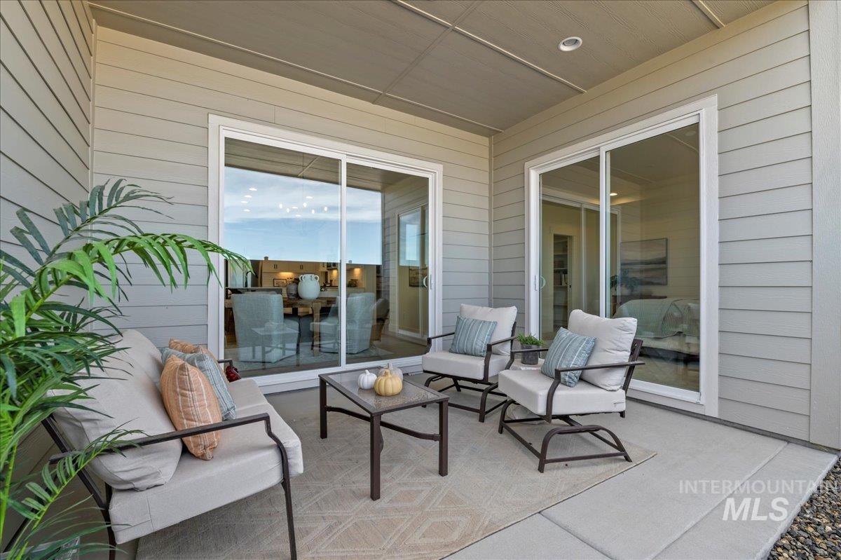 6370 N Barholm Ln, Eagle, Idaho 83616, 3 Bedrooms, 2 Bathrooms, Residential For Sale, Price $584,900,MLS 98974489